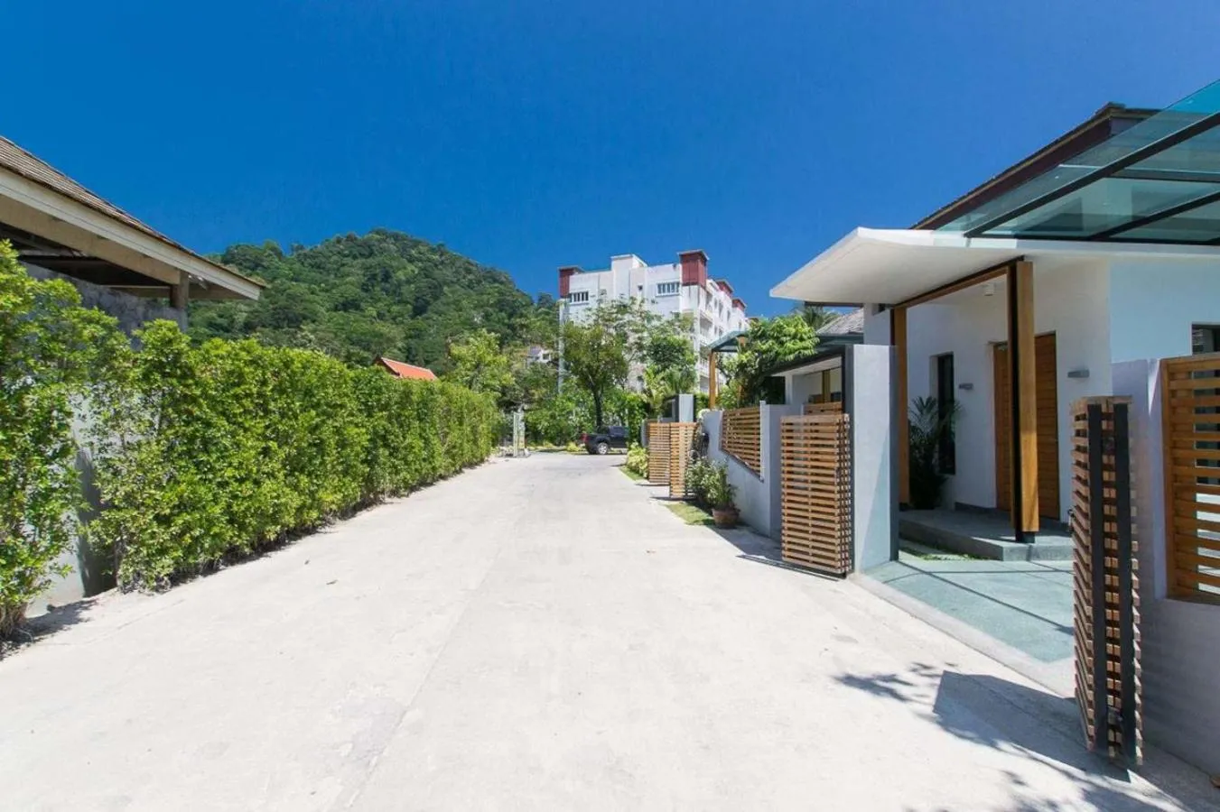 Facade/entrance in Coco Kamala from VillaCarte