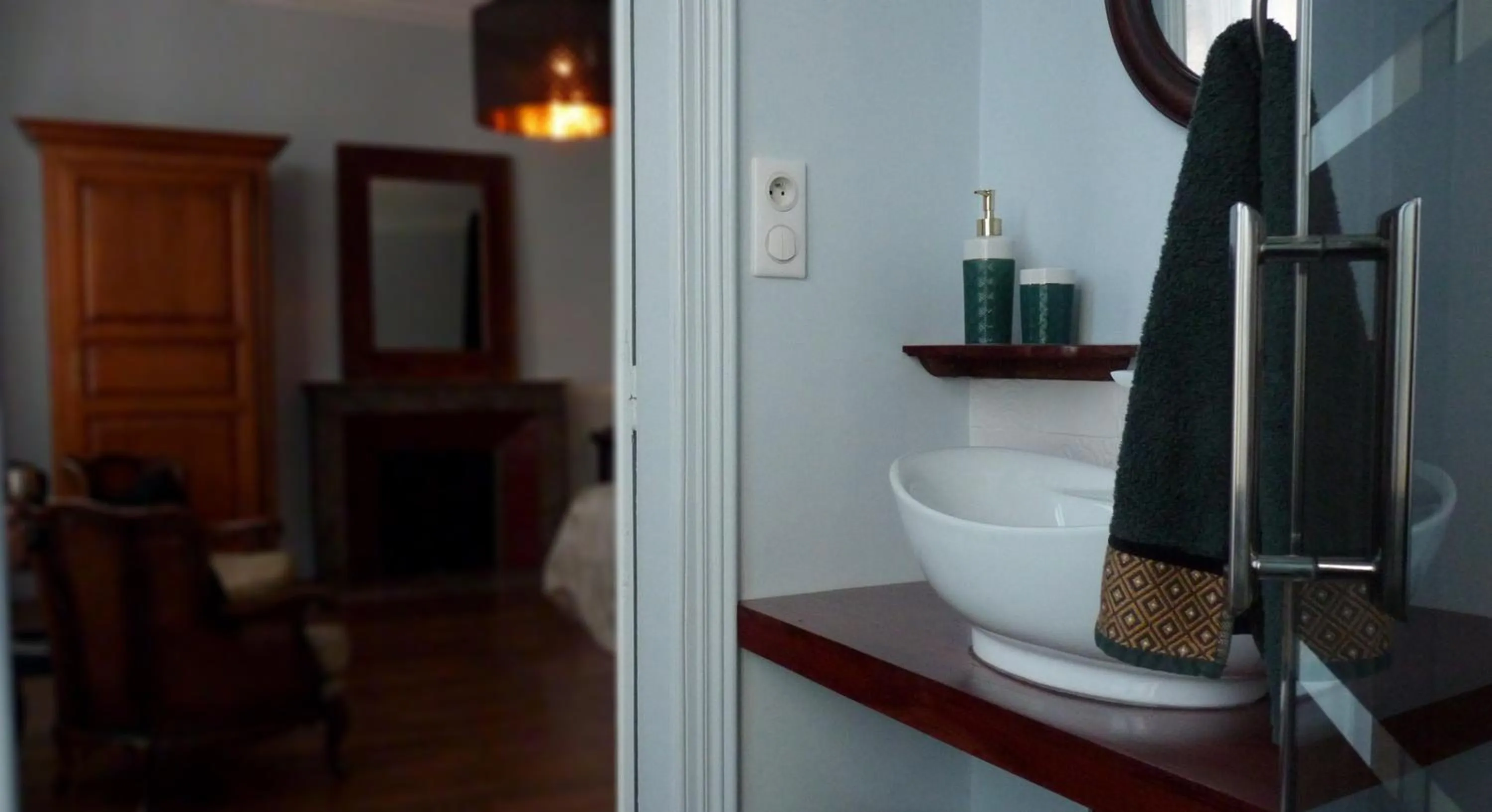 Bathroom in Chambres d'hôtes Coté Halles