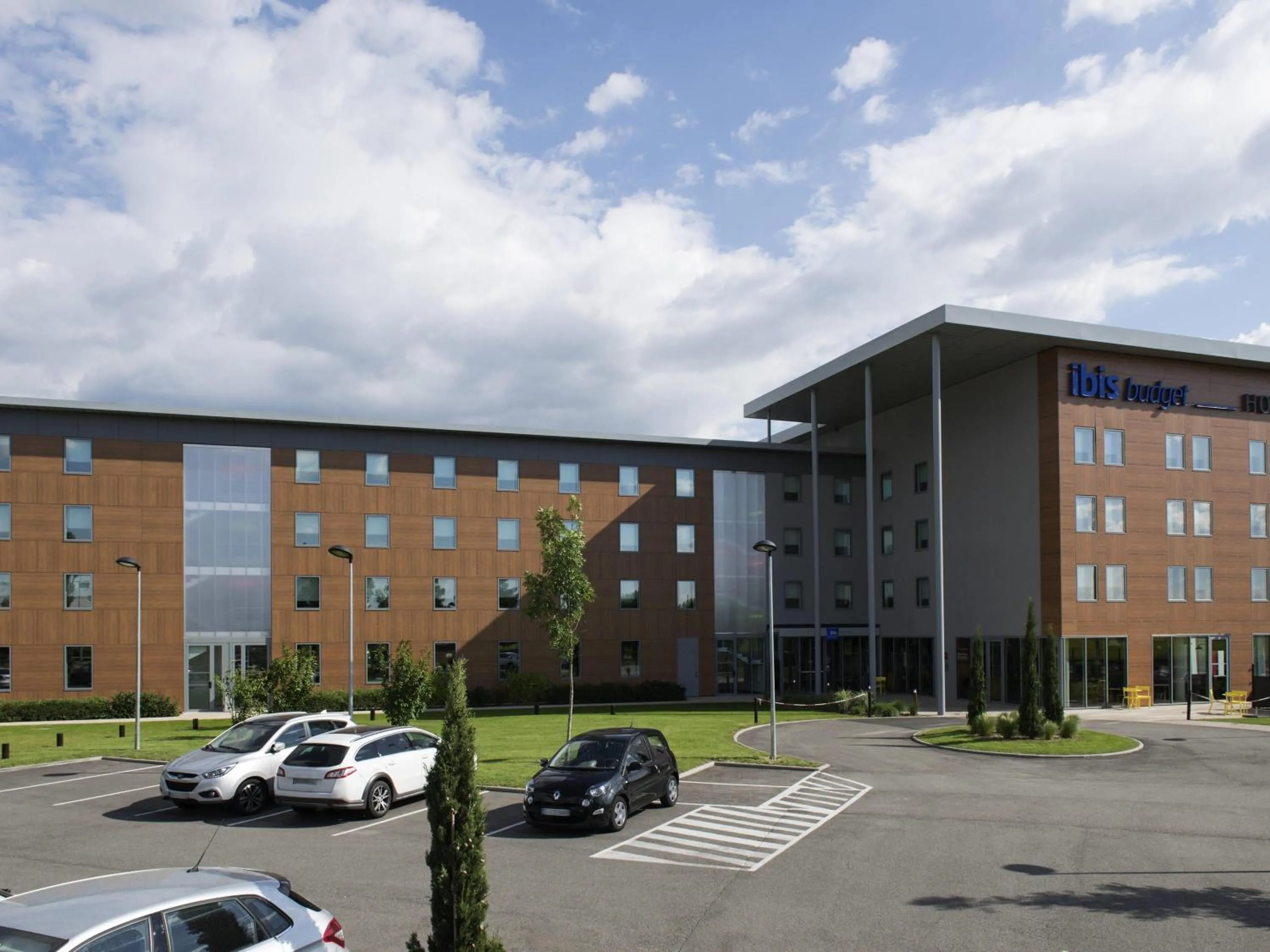 Property building in ibis budget Aéroport Lyon Saint Exupéry