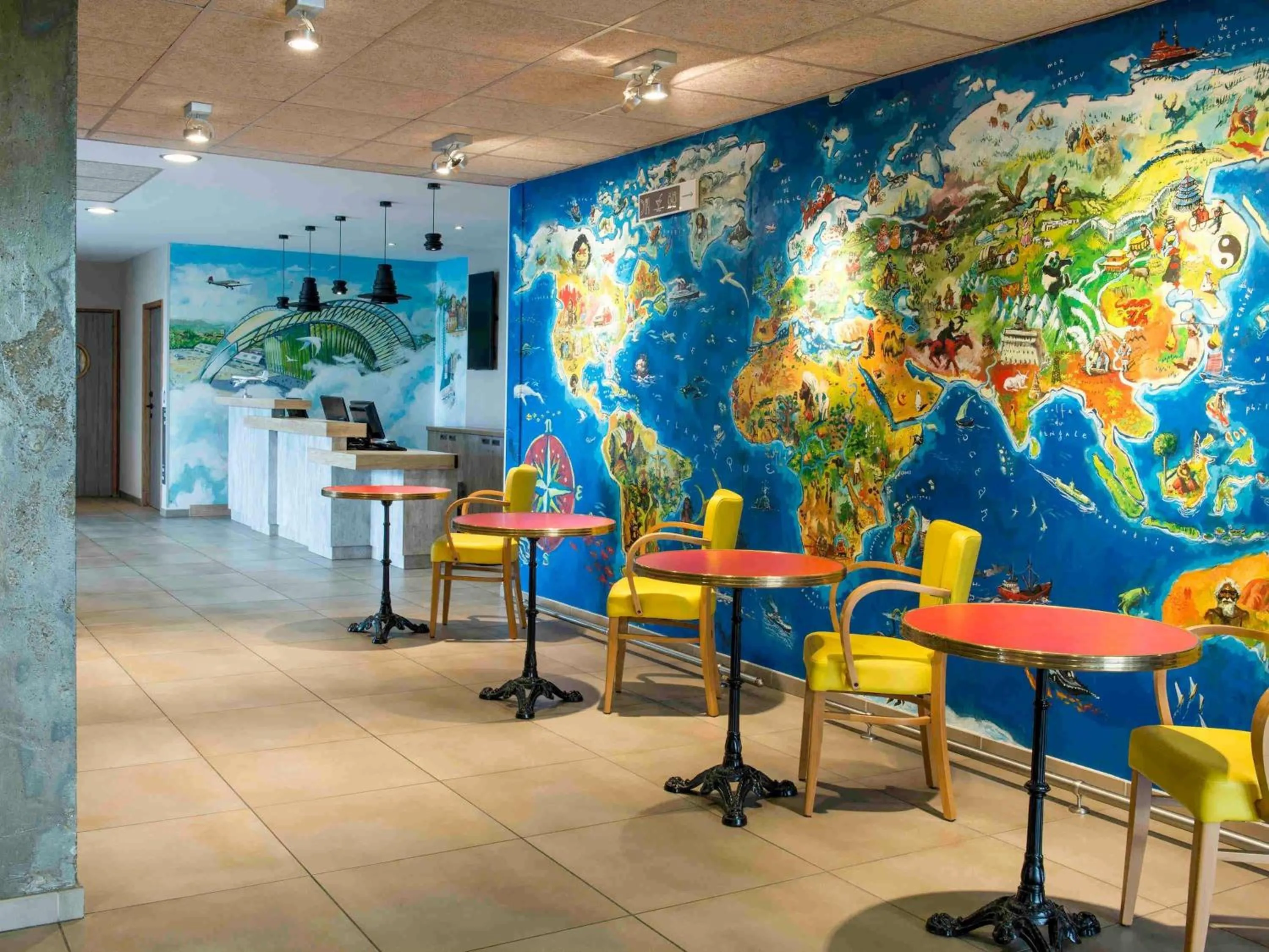 Property building in ibis budget Aéroport Lyon Saint Exupéry