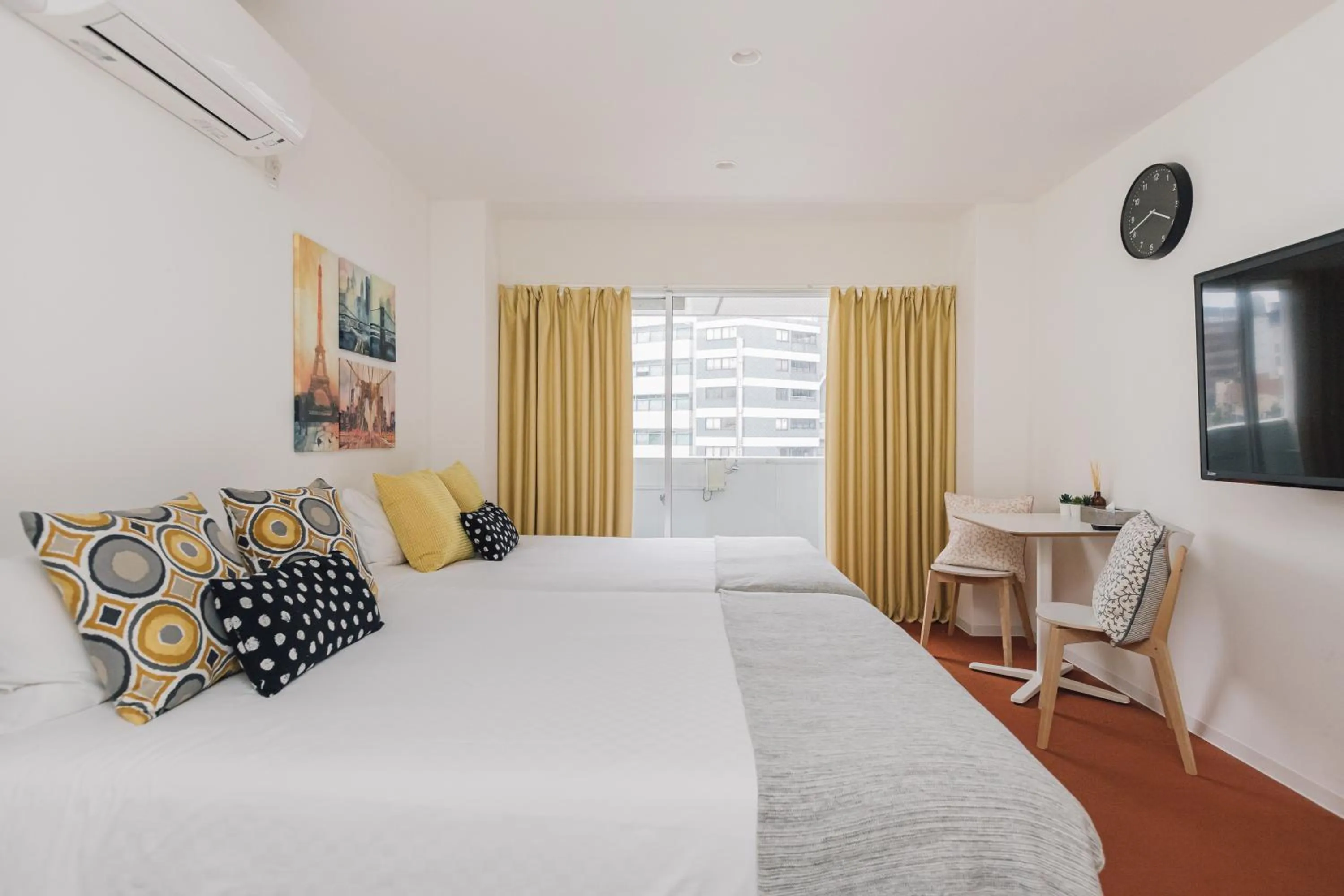 Bed in Namba Garden Square Apartment