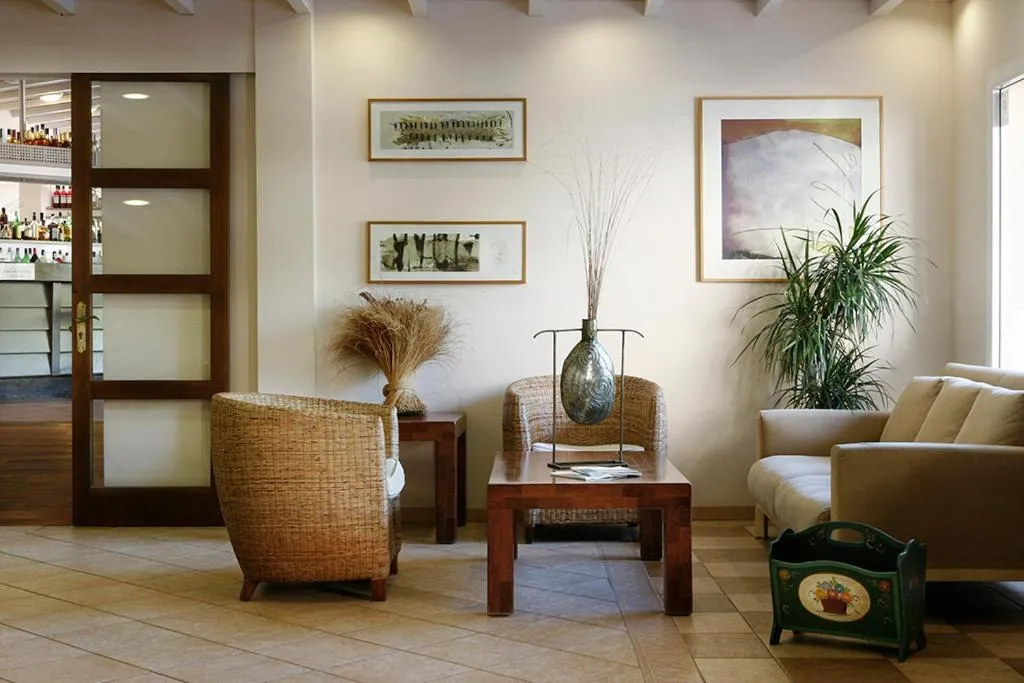 Lobby or reception in Hotel Voramar - Emar Hotels