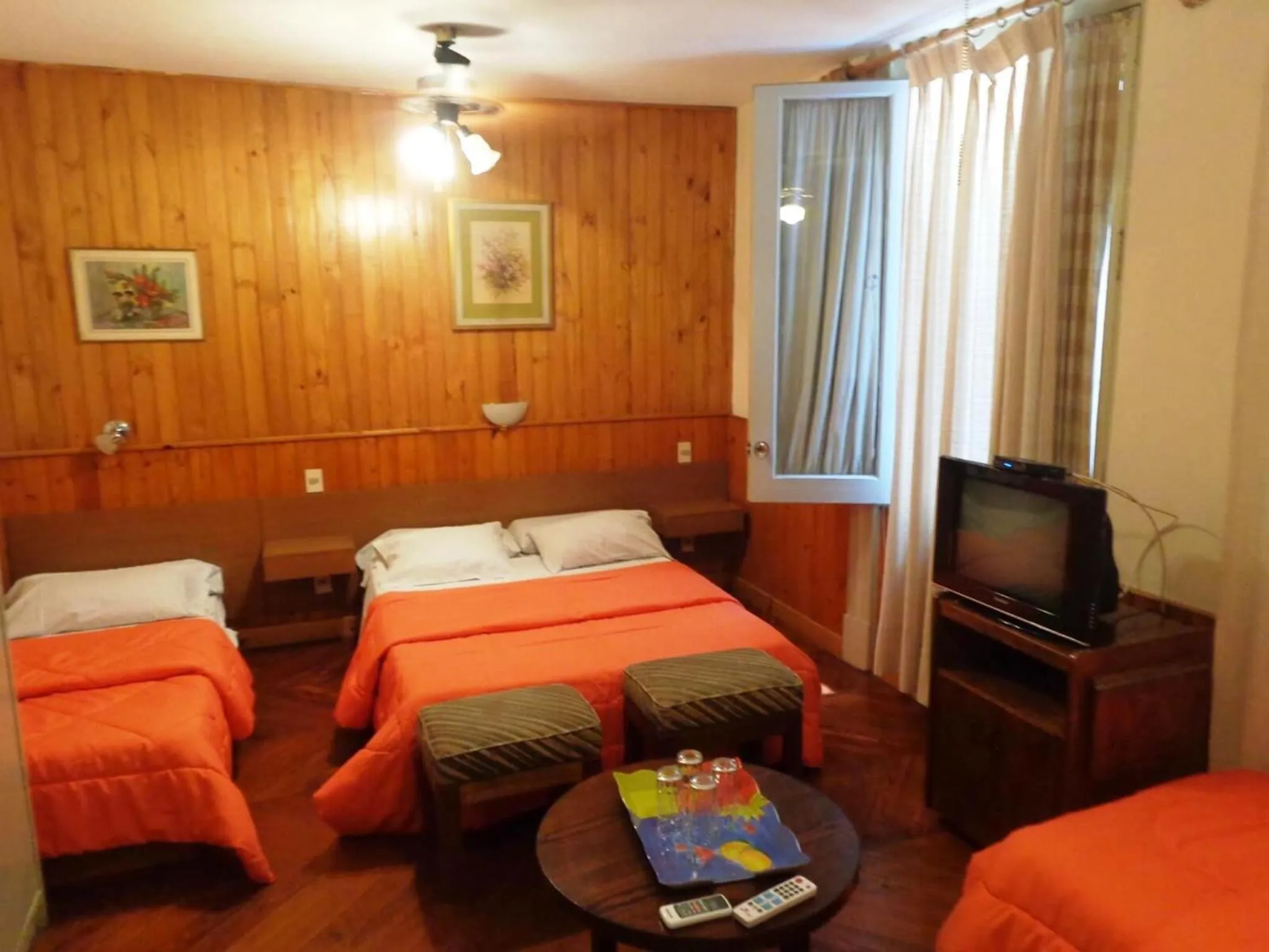 Bed in Hotel Casablanca Montevideo