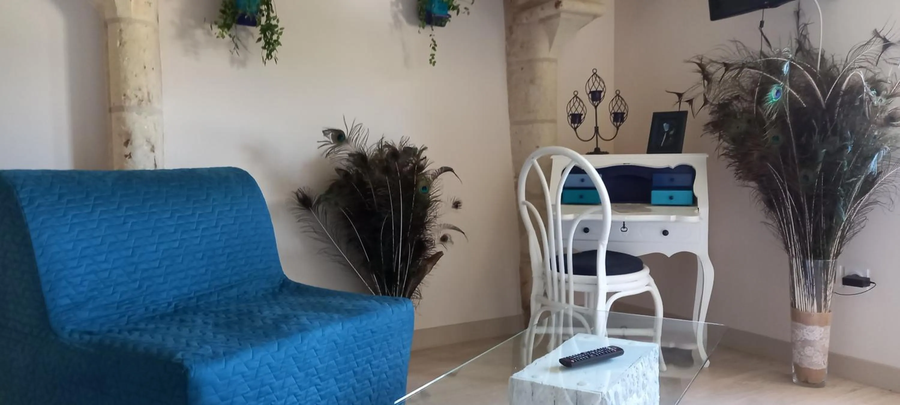 Living room in Aux penates de Toni Beauval