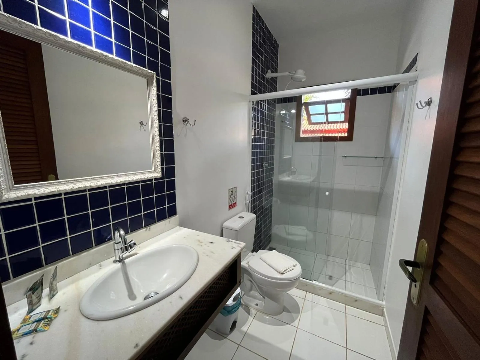 Bathroom in Guesthouse Casa da Aroeira