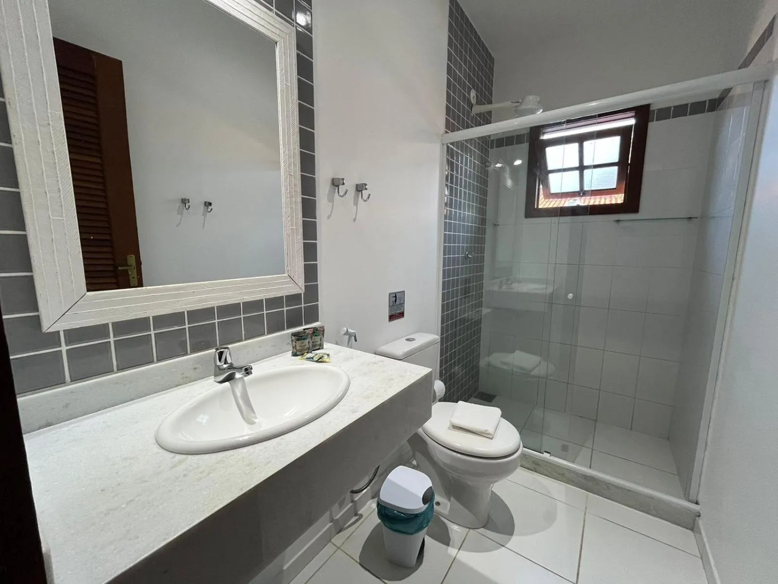 Bathroom in Guesthouse Casa da Aroeira