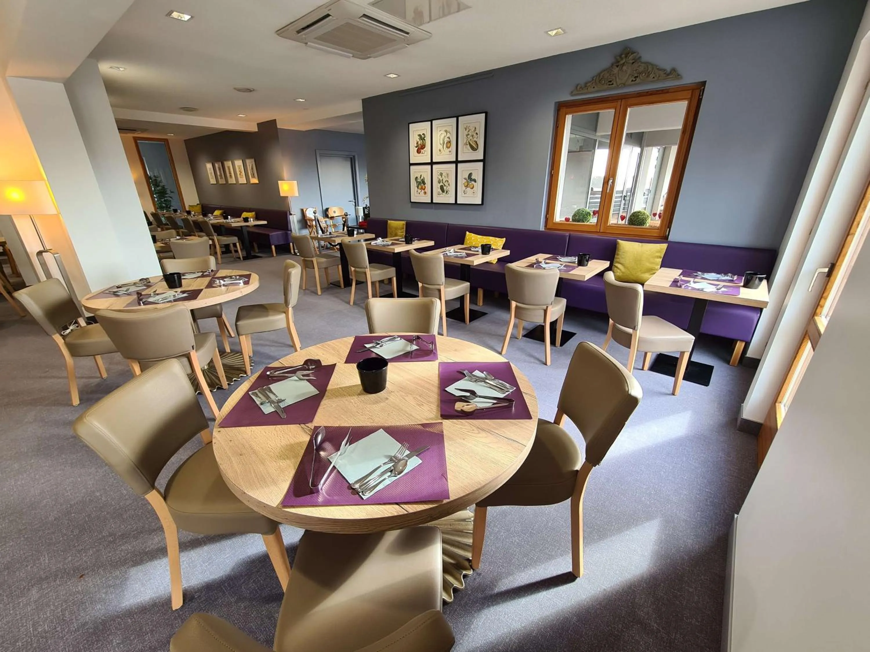 Breakfast in Best Western Plus Hotel & SPA Le Schoenenbourg