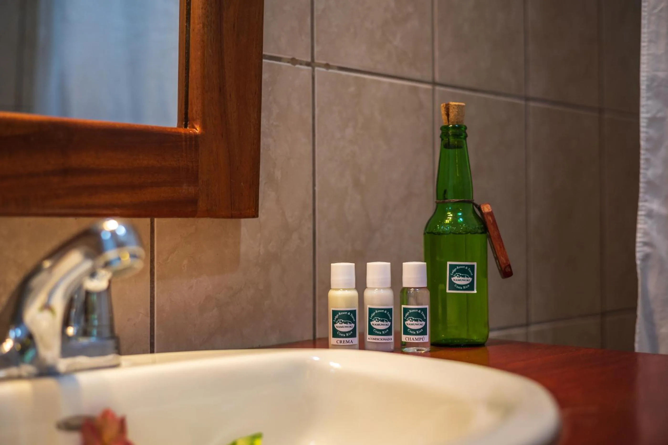 Bathroom in Namuwoki Lodge