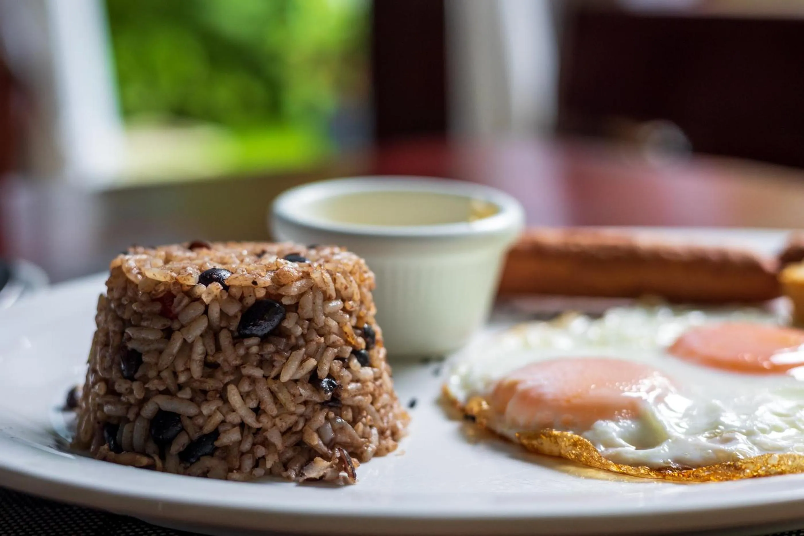 Food and drinks in Namuwoki Lodge