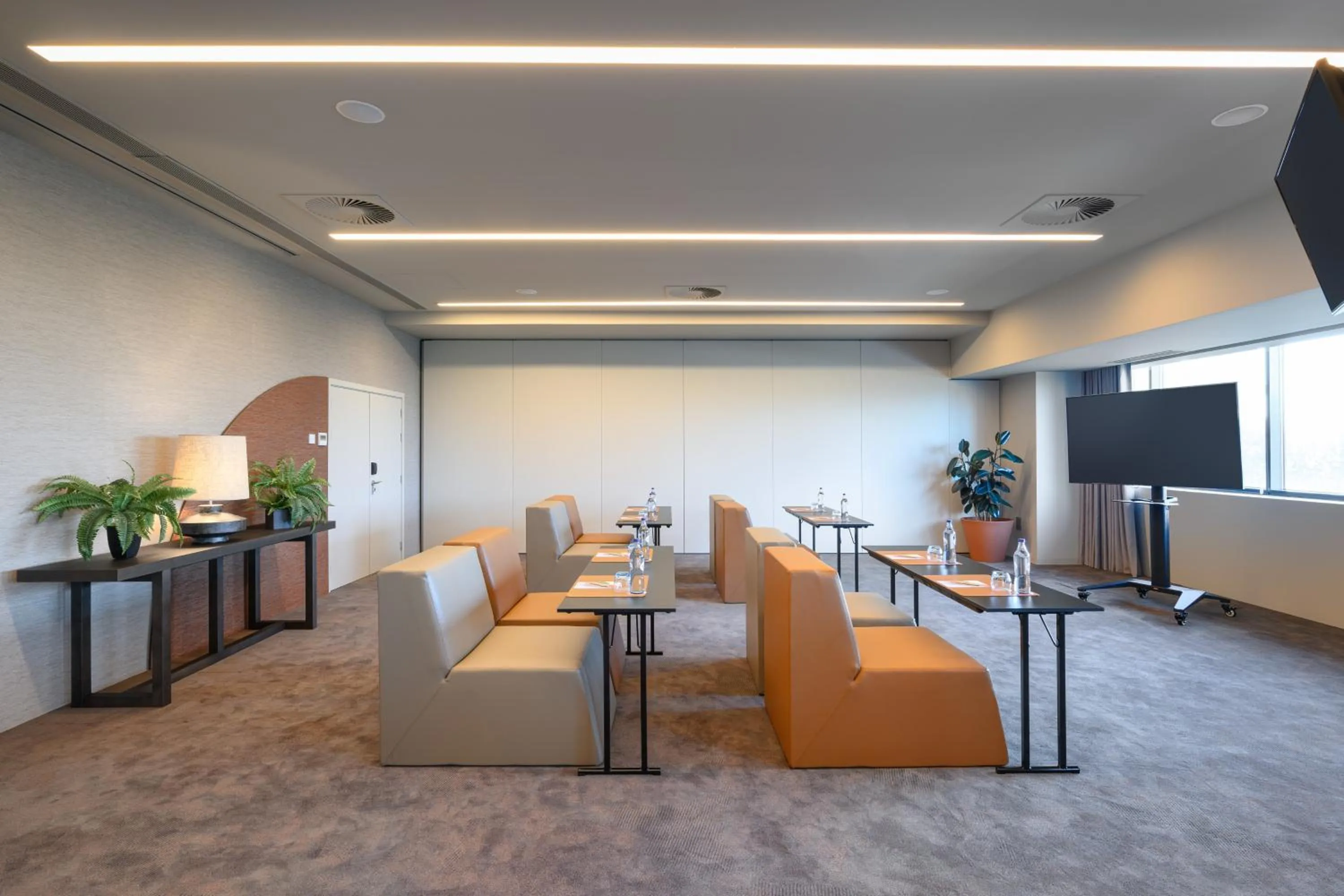 Meeting/conference room in Meliá Lisboa Aeroporto