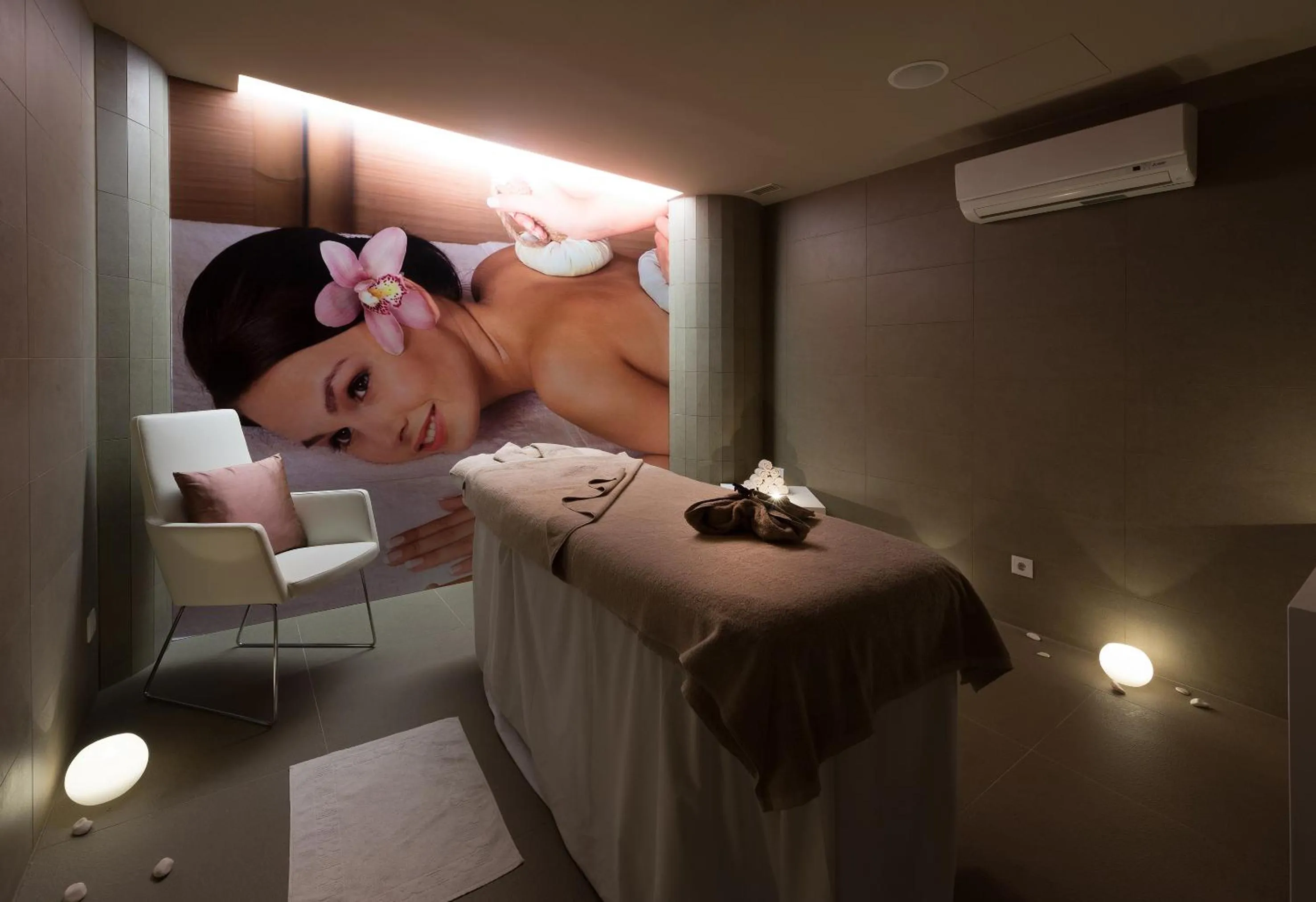 Massage, Bed in Meliá Lisboa Aeroporto