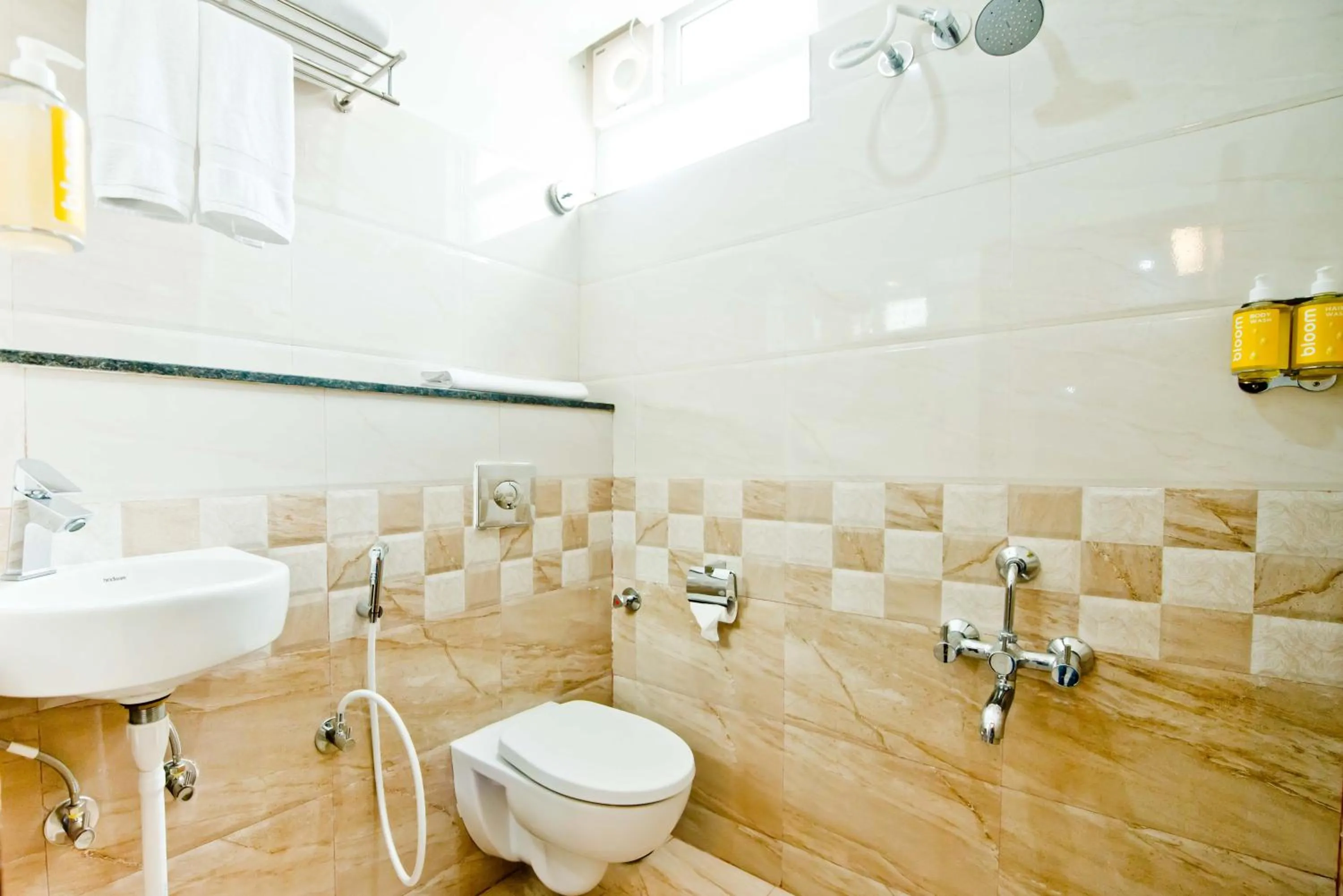 Bathroom in X by Bloom l Manyata