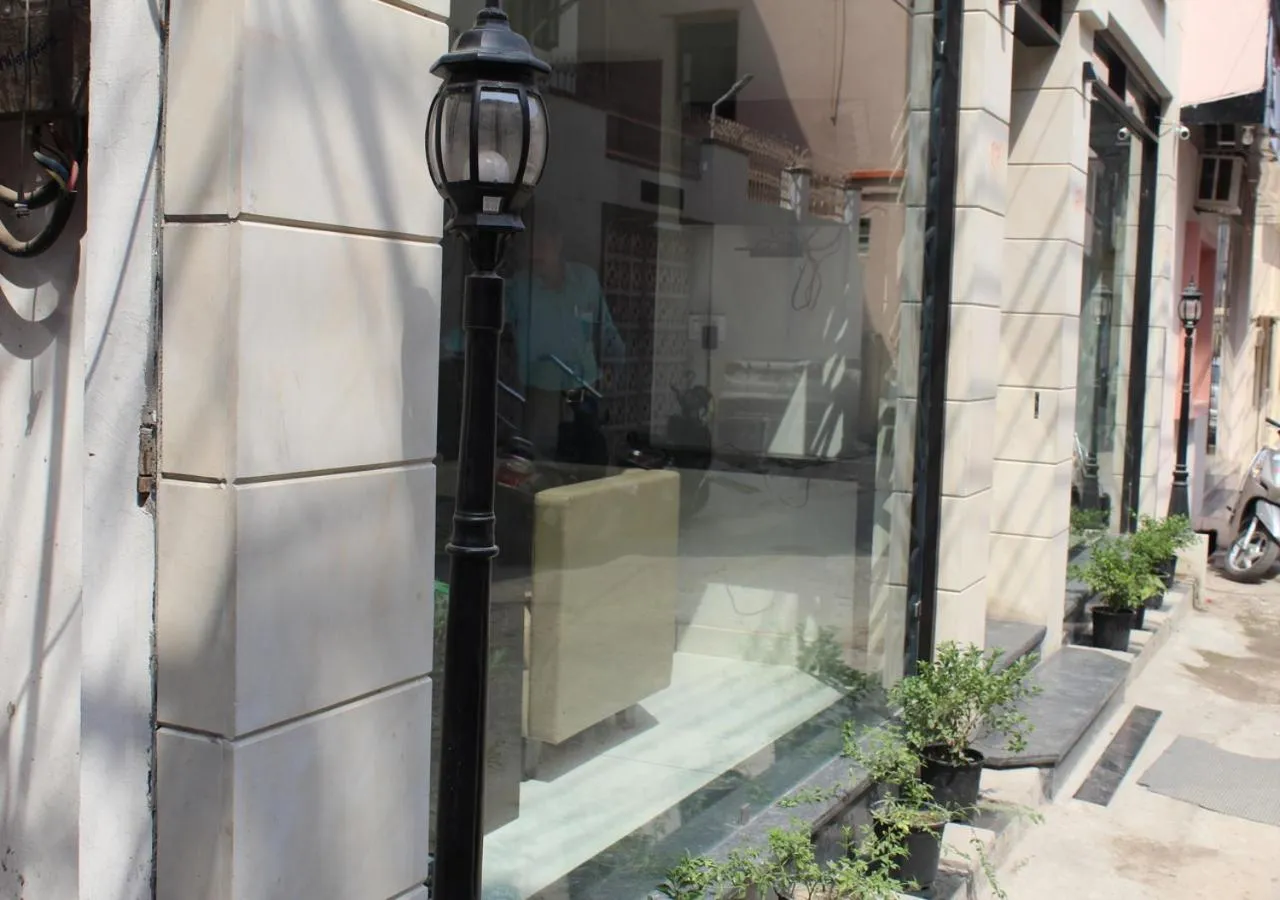 Facade/entrance in HOTEL SHIVAYE