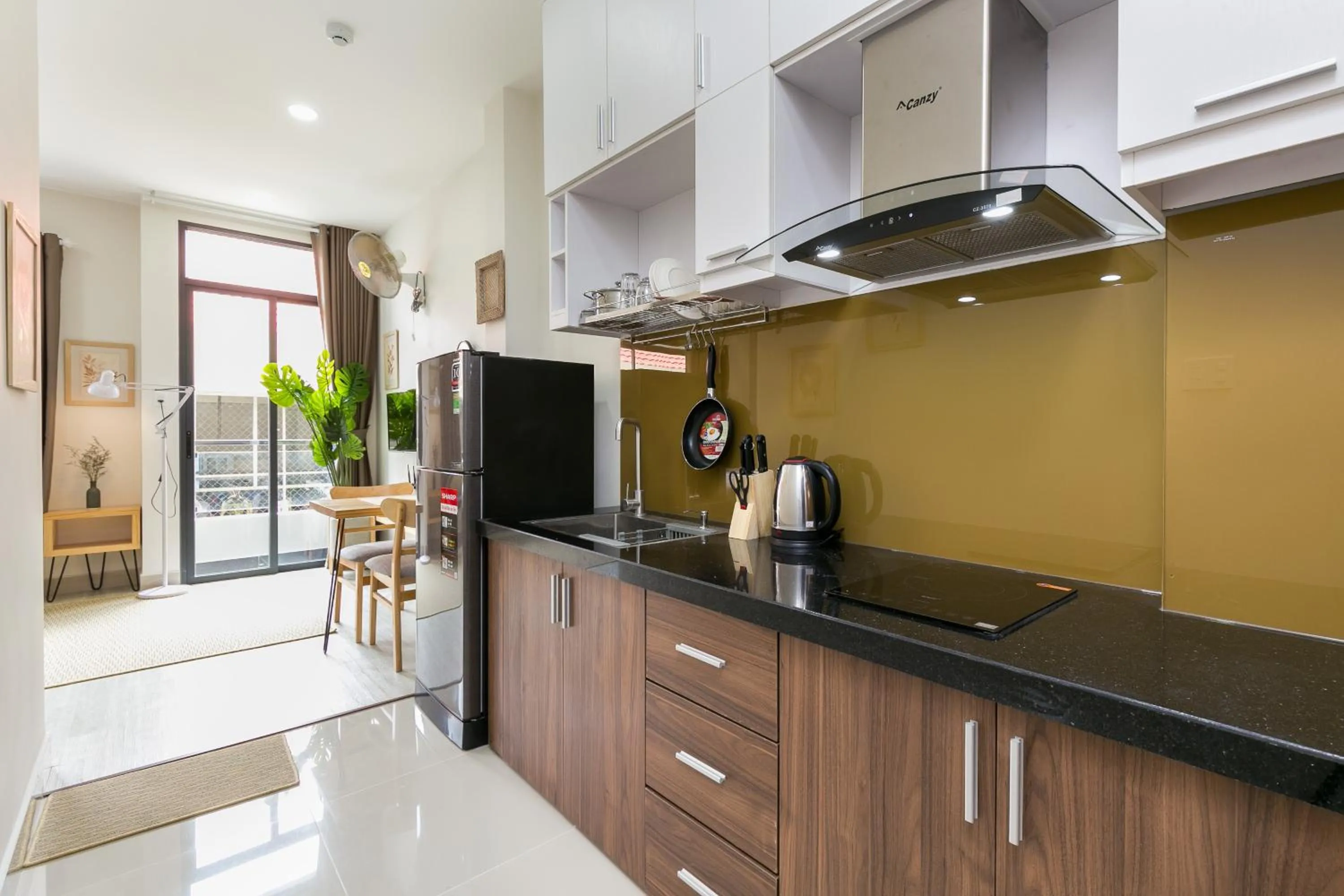 Kitchen or kitchenette in G9 Homestay - Nguyễn Trãi