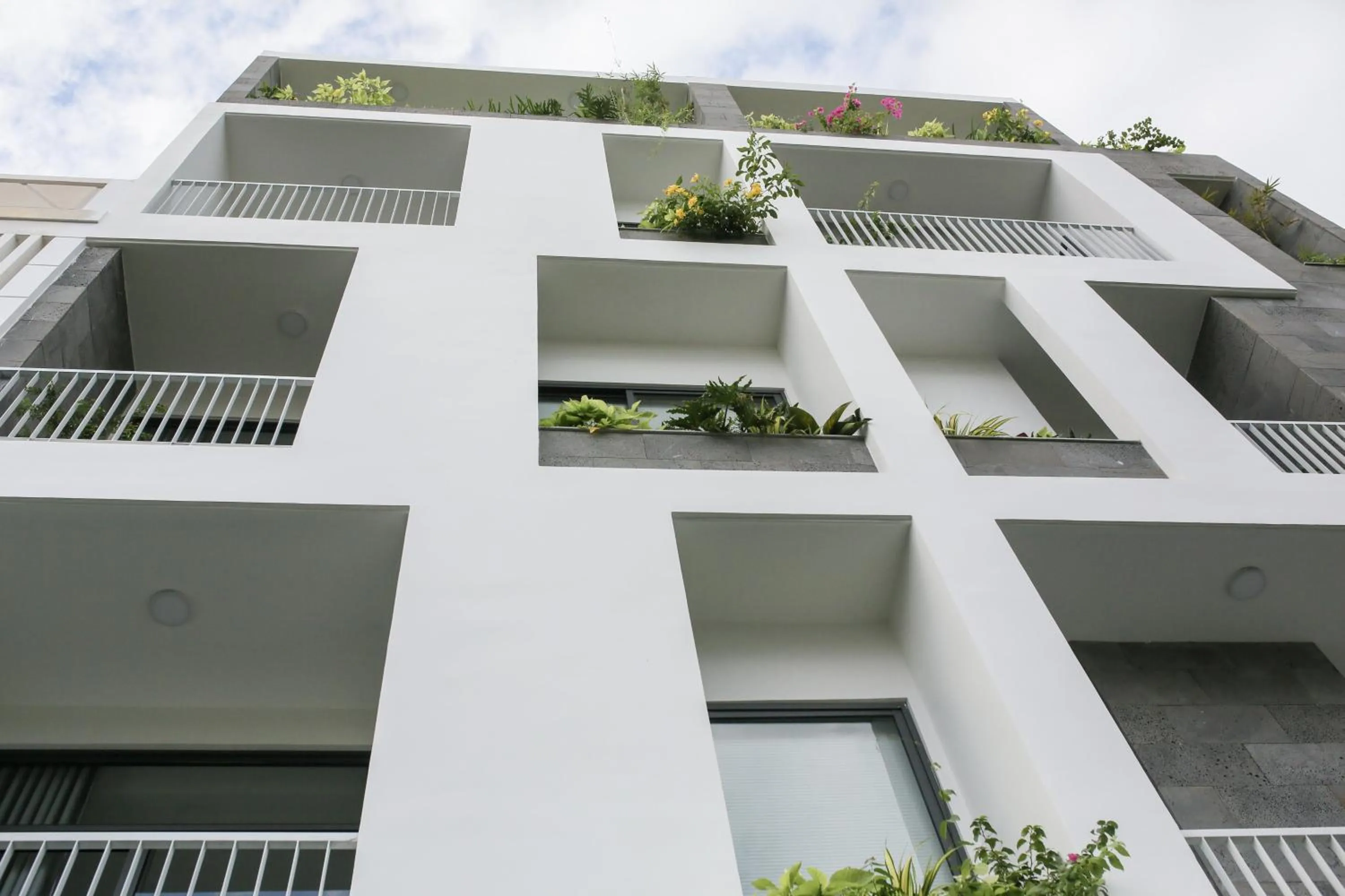 Property building in Lem's Apartment & Coffee