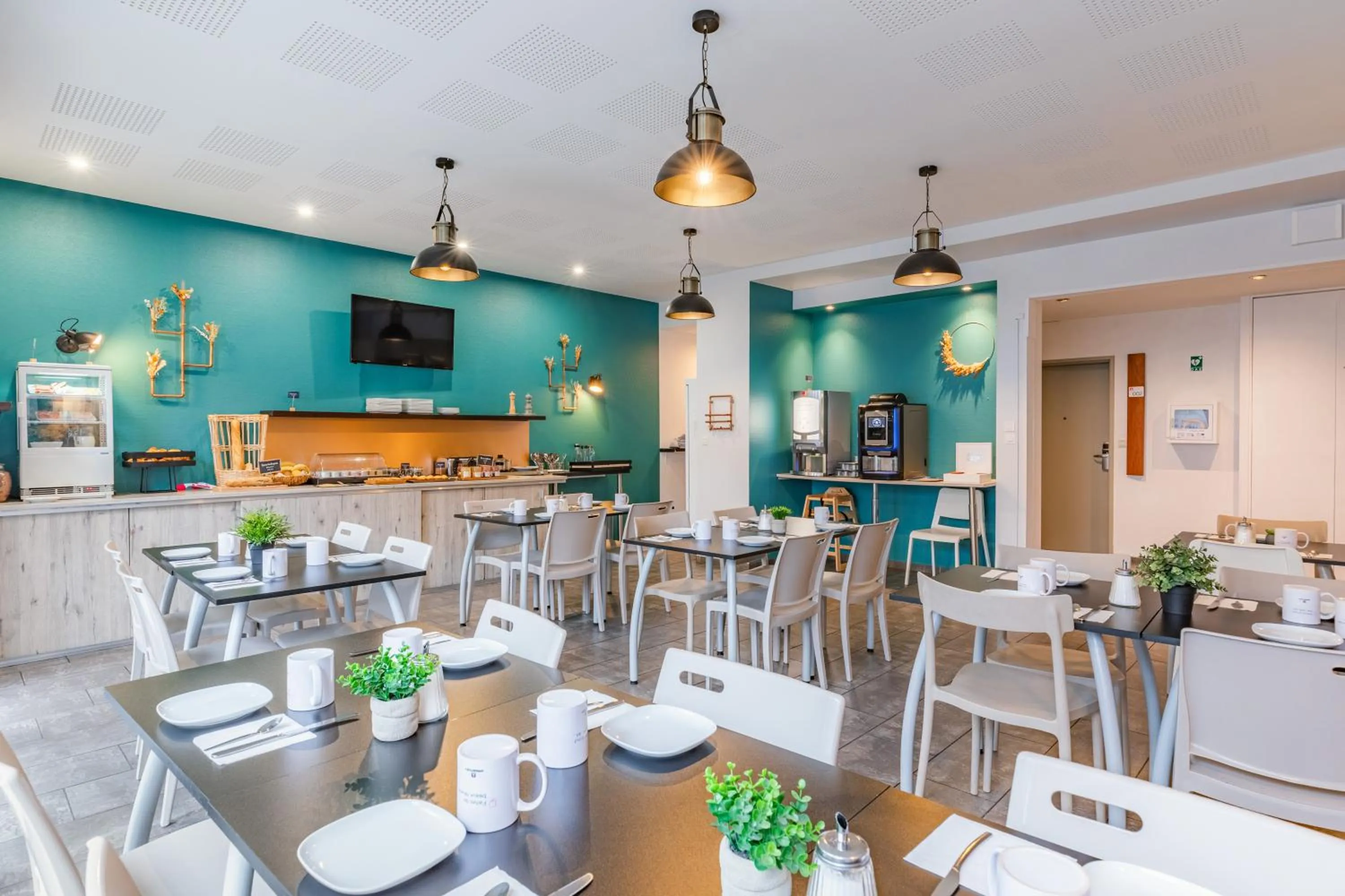 Breakfast in Appart'City Confort Nantes Cité des Congrès