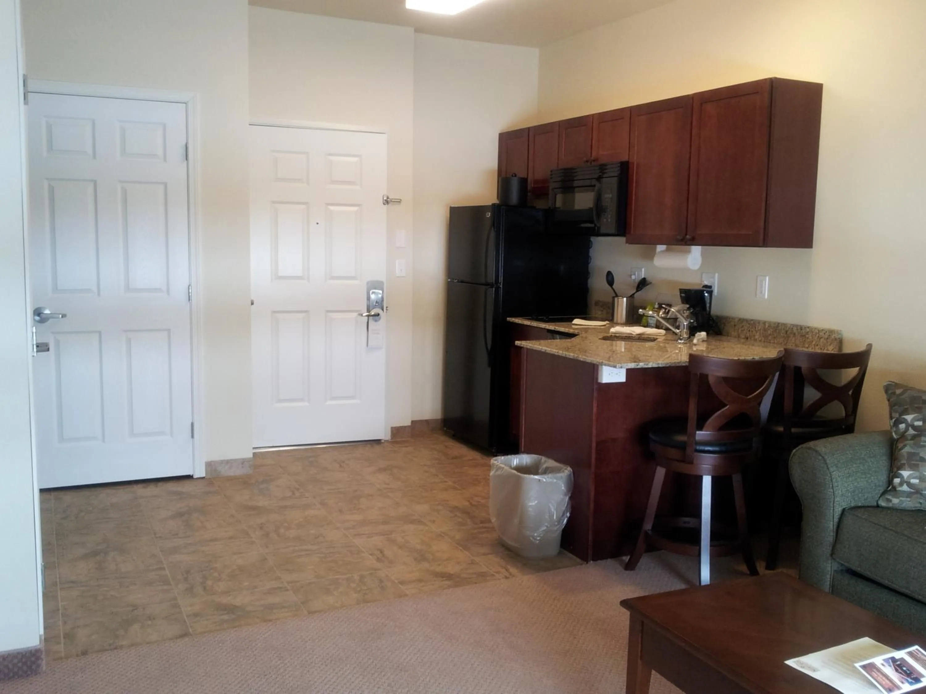 Kitchen or kitchenette in Extended Stay Americas Suites - Minot