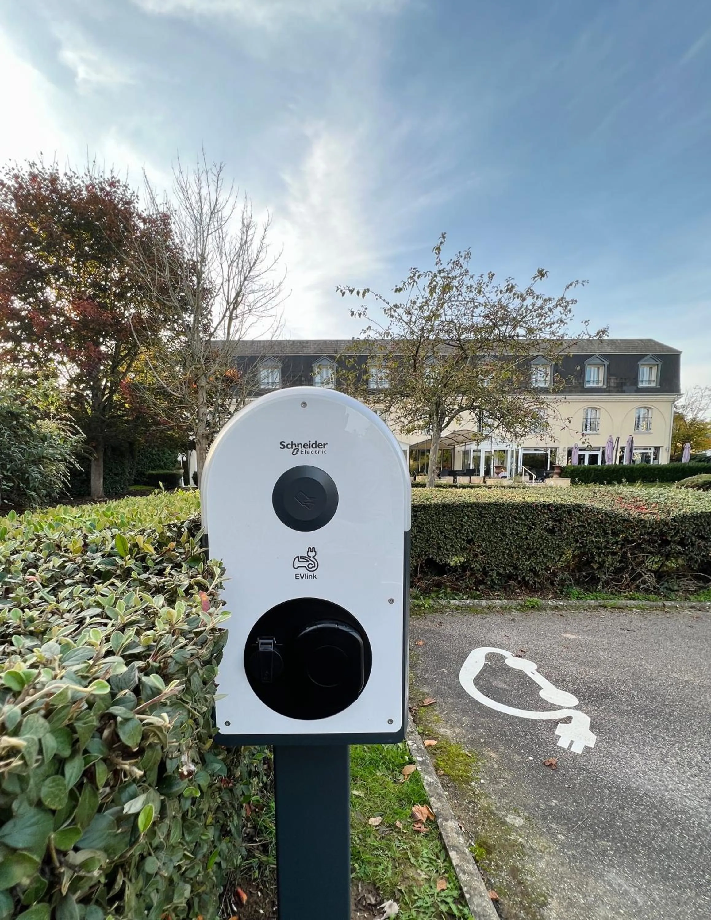 Parking in Le Pré Saint Germain