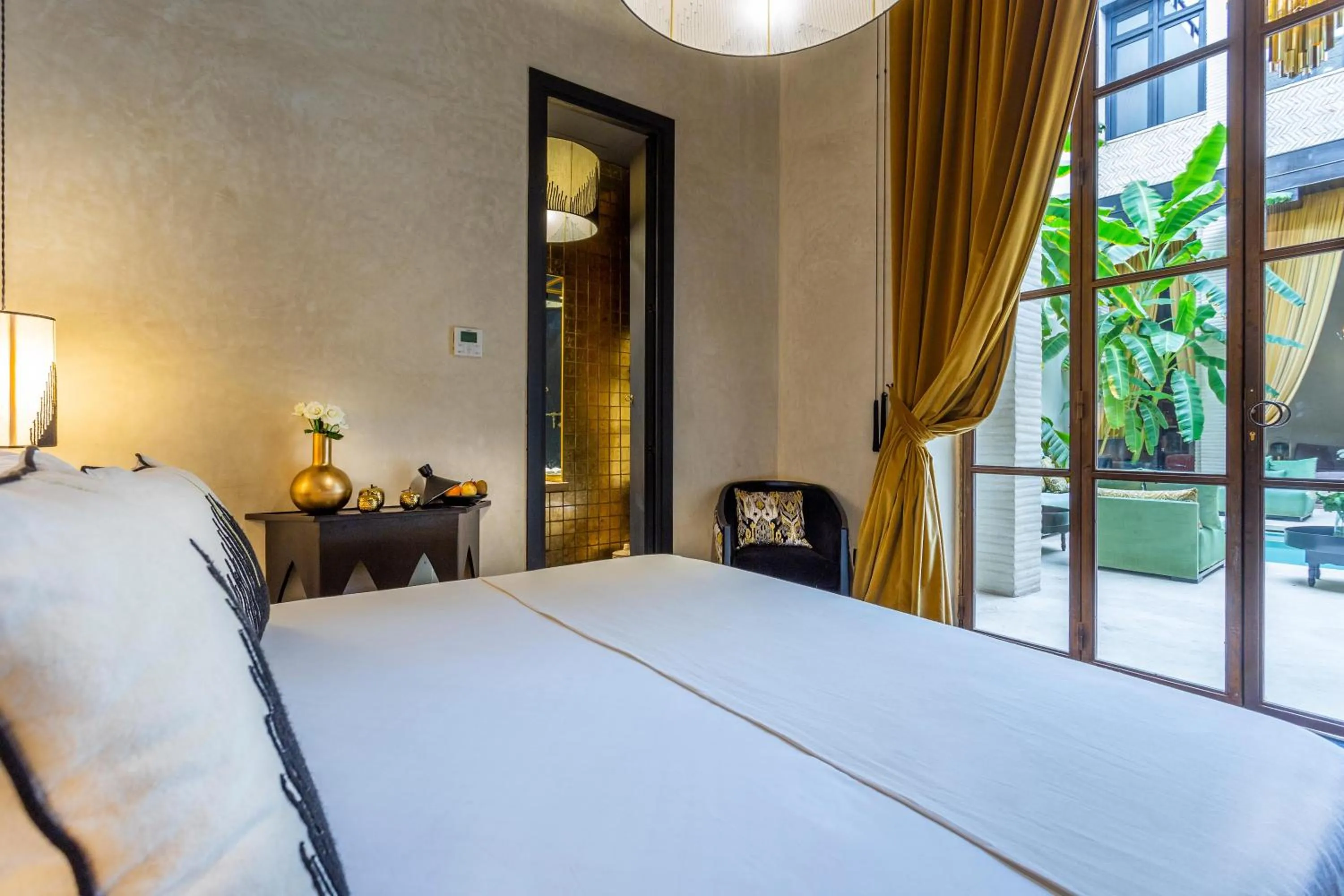 Photo of the whole room, Bed in Riad Tajania