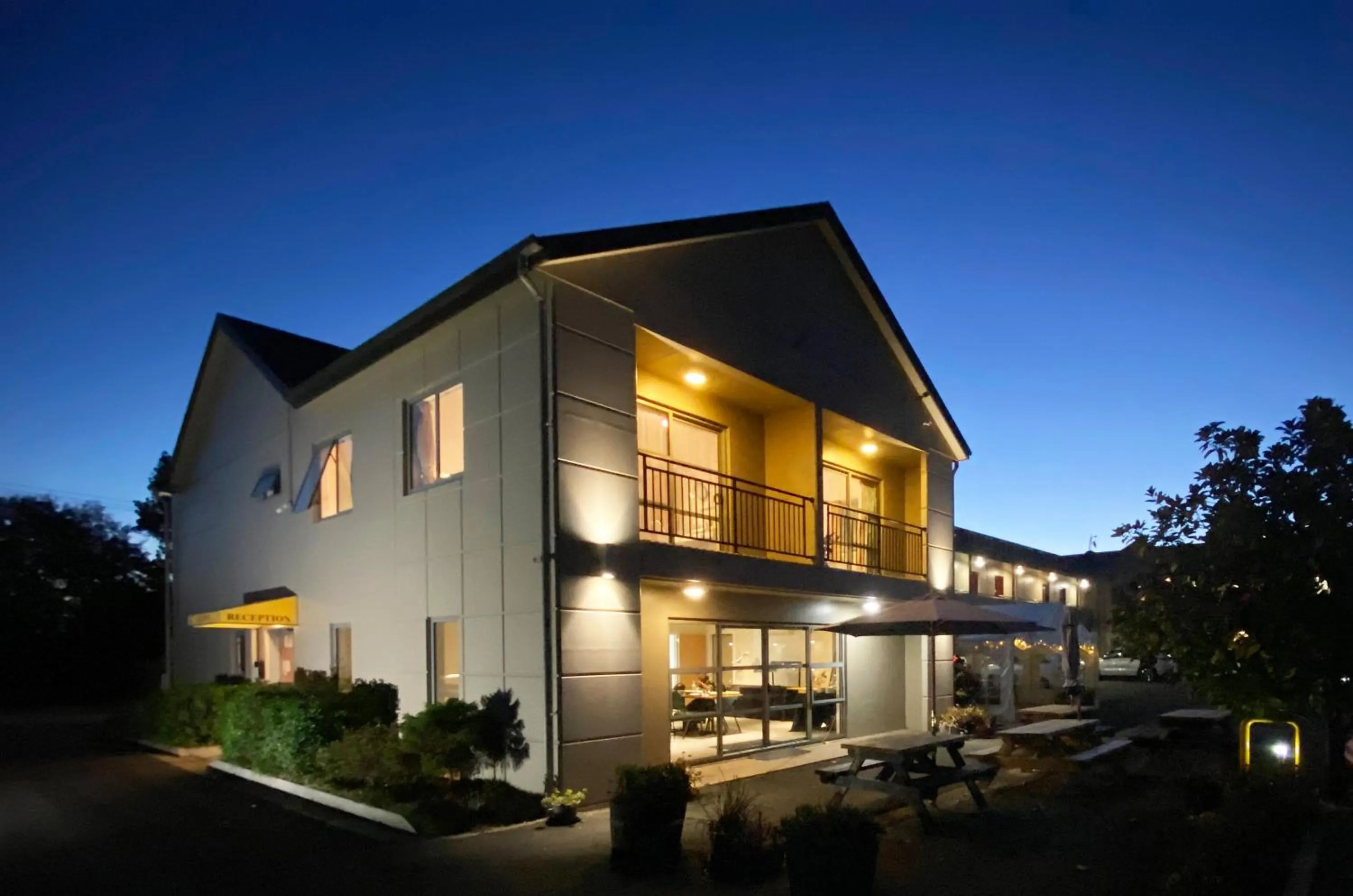 Property building in Saxton Lodge