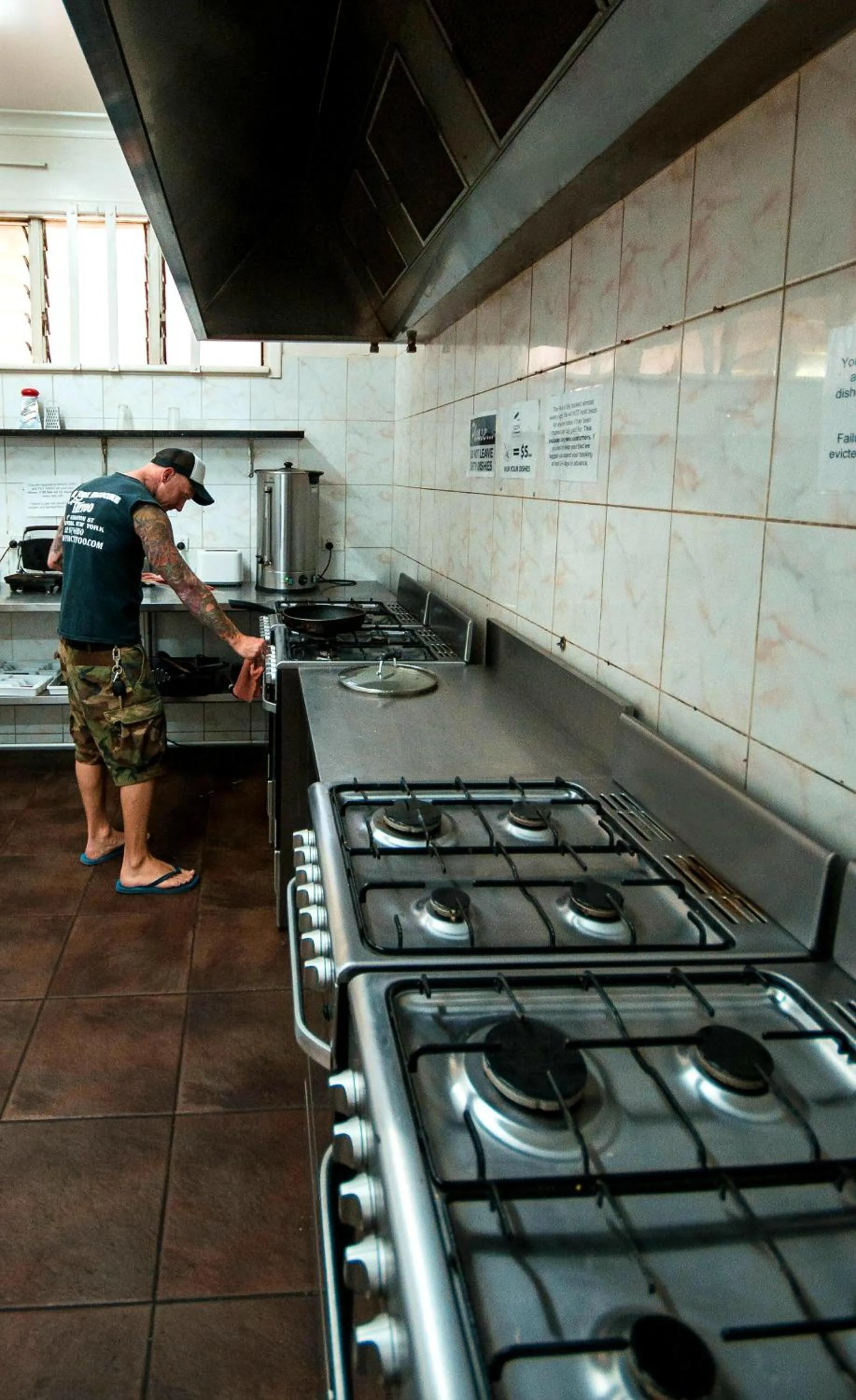 Communal kitchen in The Hive Hostel - Traveler Friendly, Passport Only