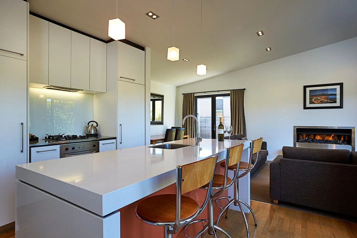 Kitchen or kitchenette in The Fairways Accommodation Kaikoura