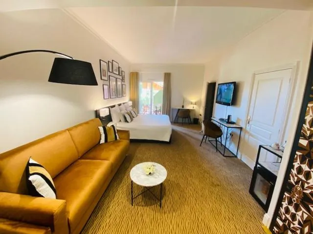 Bed in Palmyra Golf Hotel & Spa