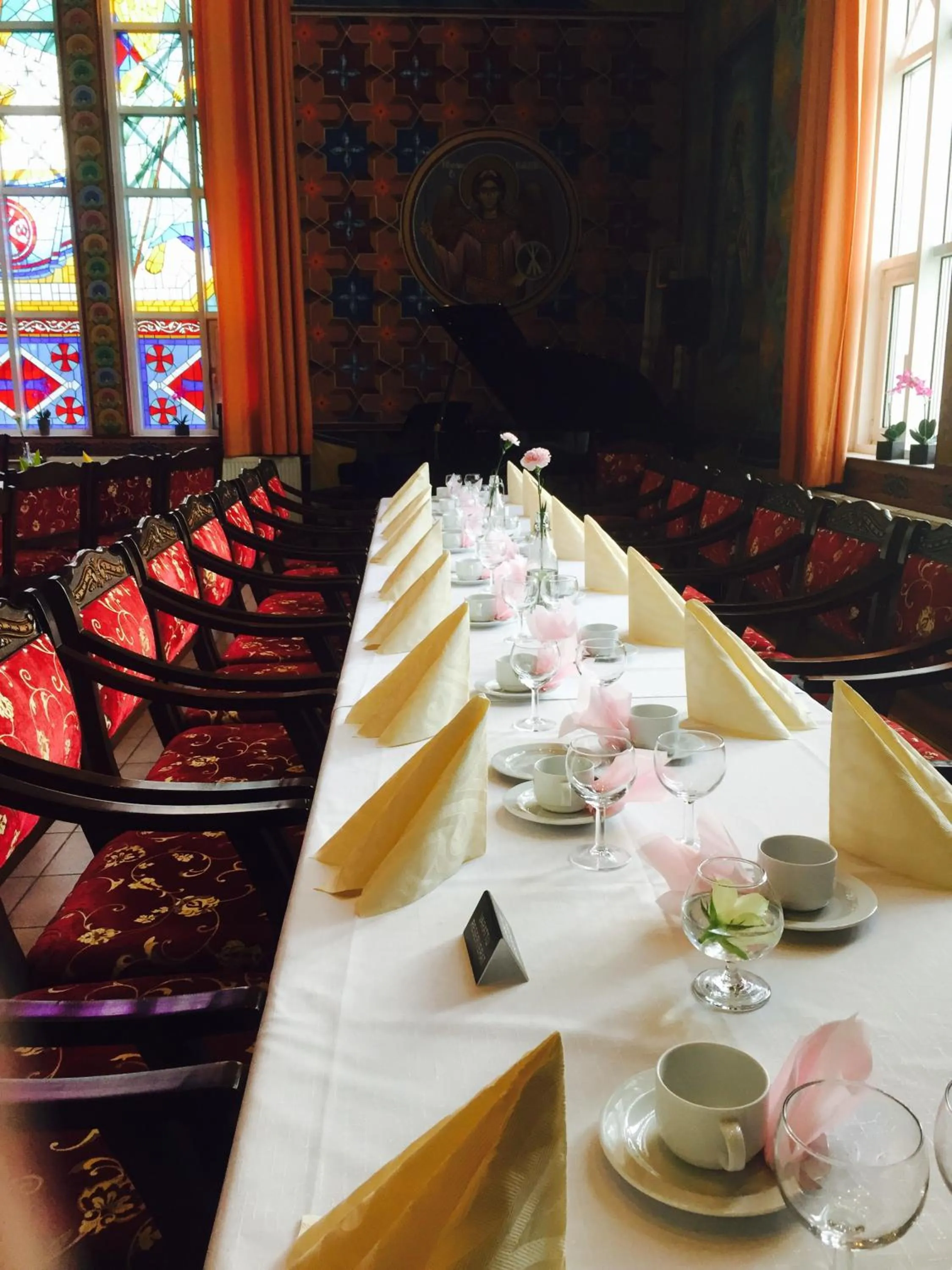 Restaurant/places to eat in Hotel Golden Dome Iisalmi