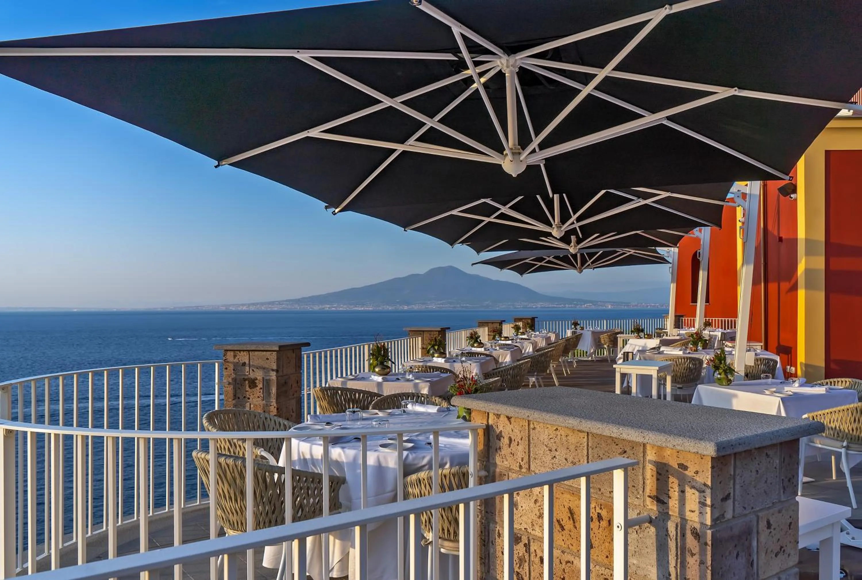 Restaurant/places to eat in Hotel Lorelei Londres