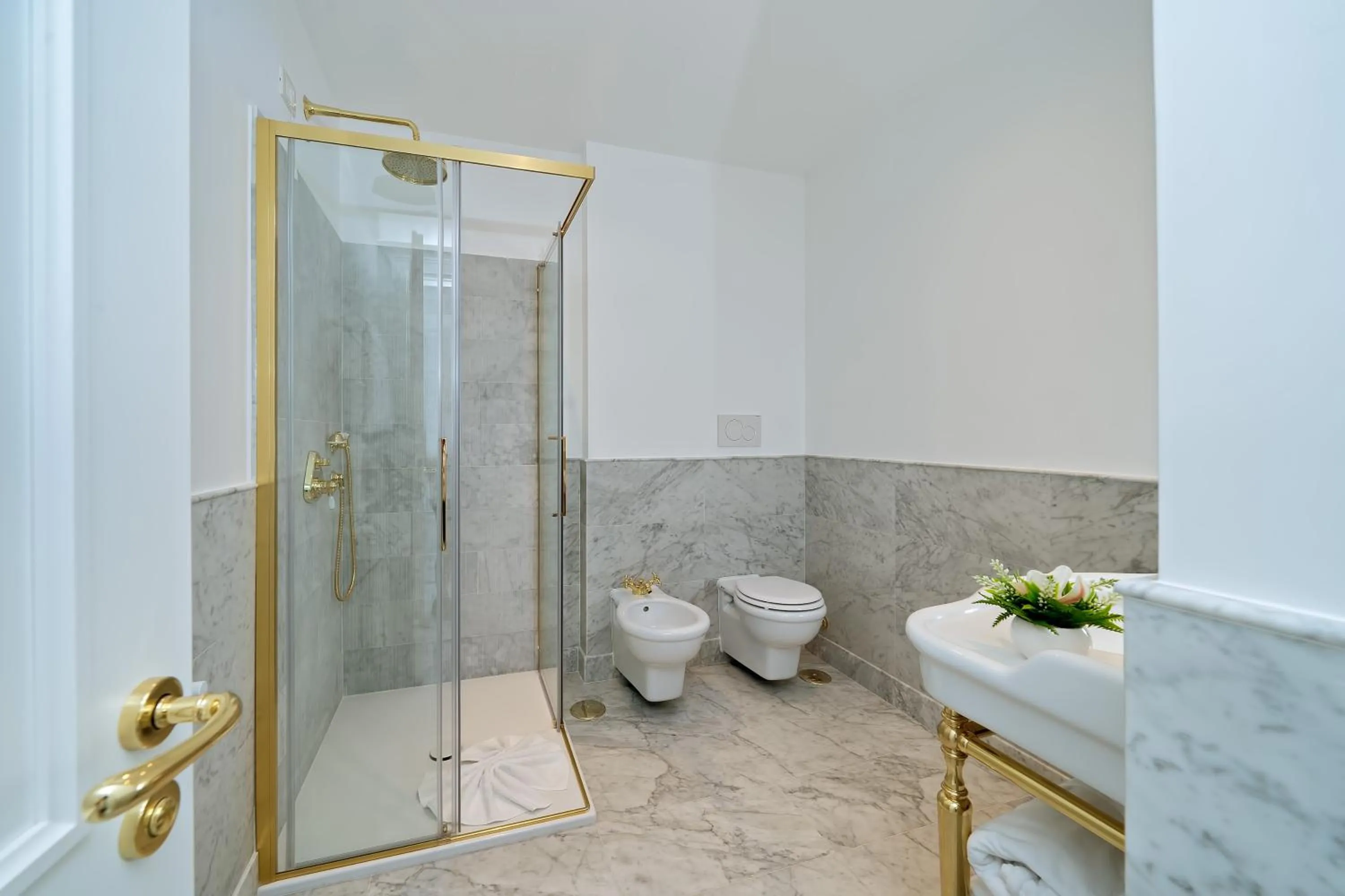 Bathroom in Hotel Lorelei Londres