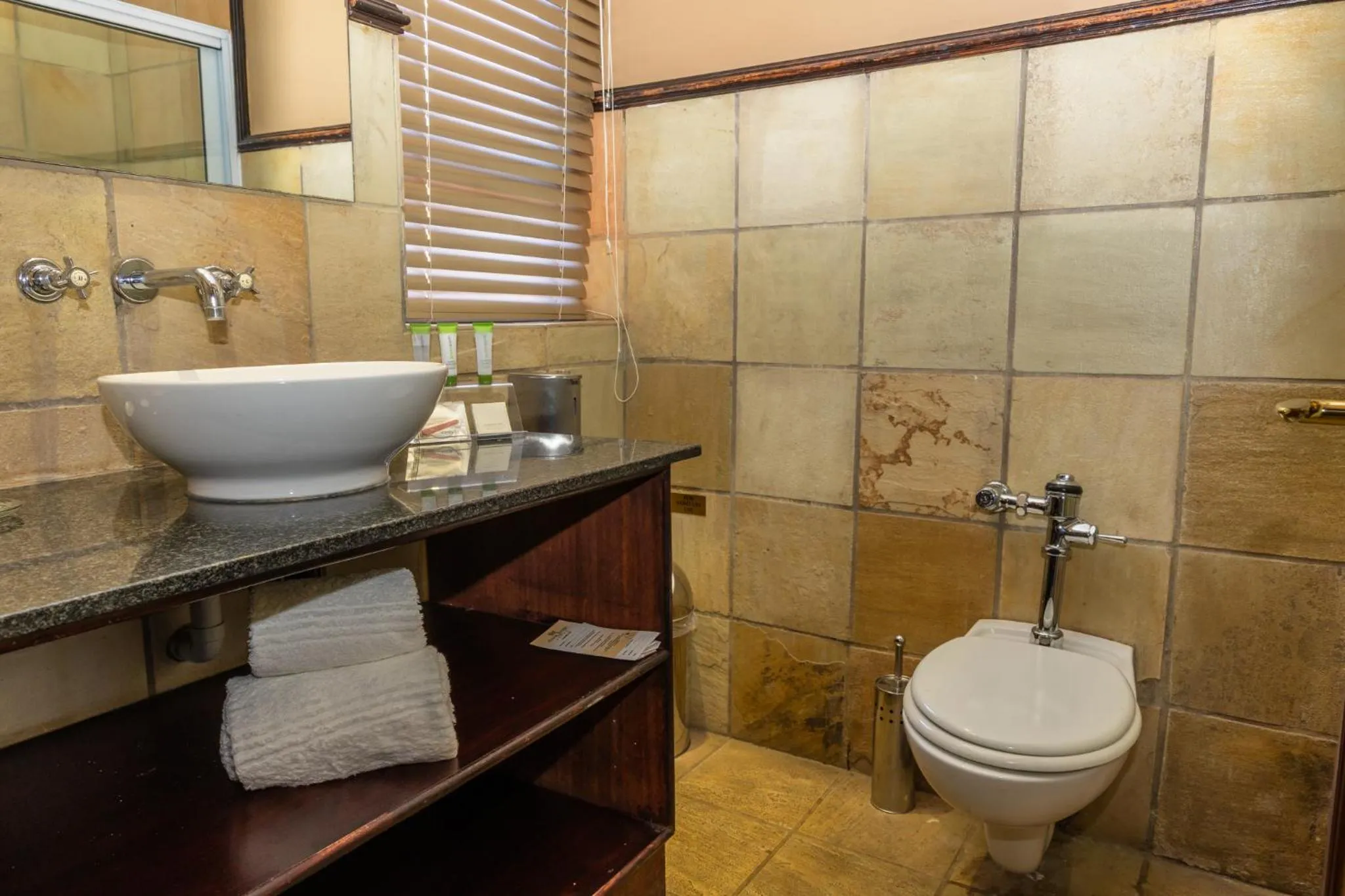 Toilet in Anta Boga Hotel