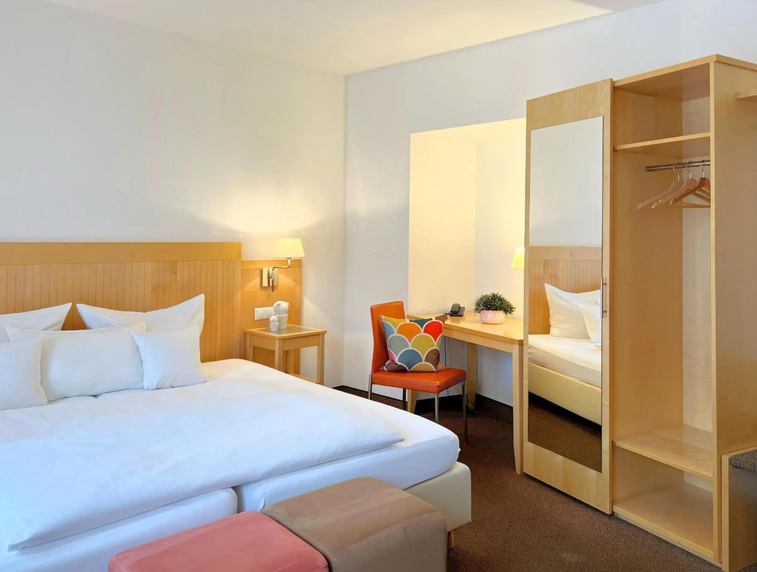 Photo of the whole room, Bed in Greifensteiner Hof