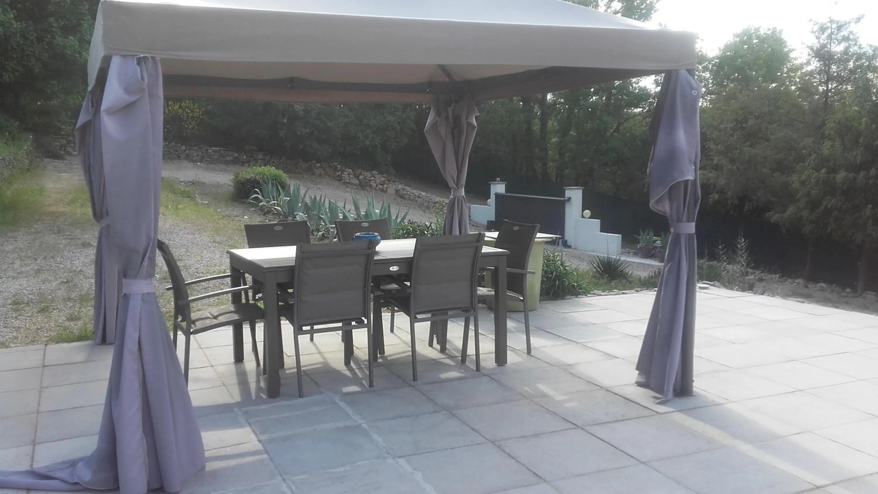 Property building in frederique lavande bleue