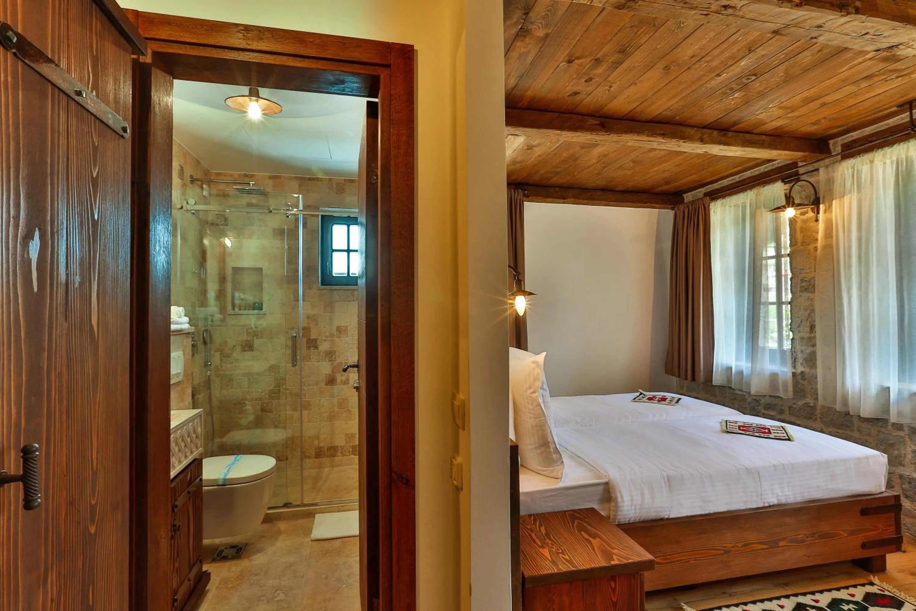 Photo of the whole room, Bed in Stara Čaršija Hotel & SPA