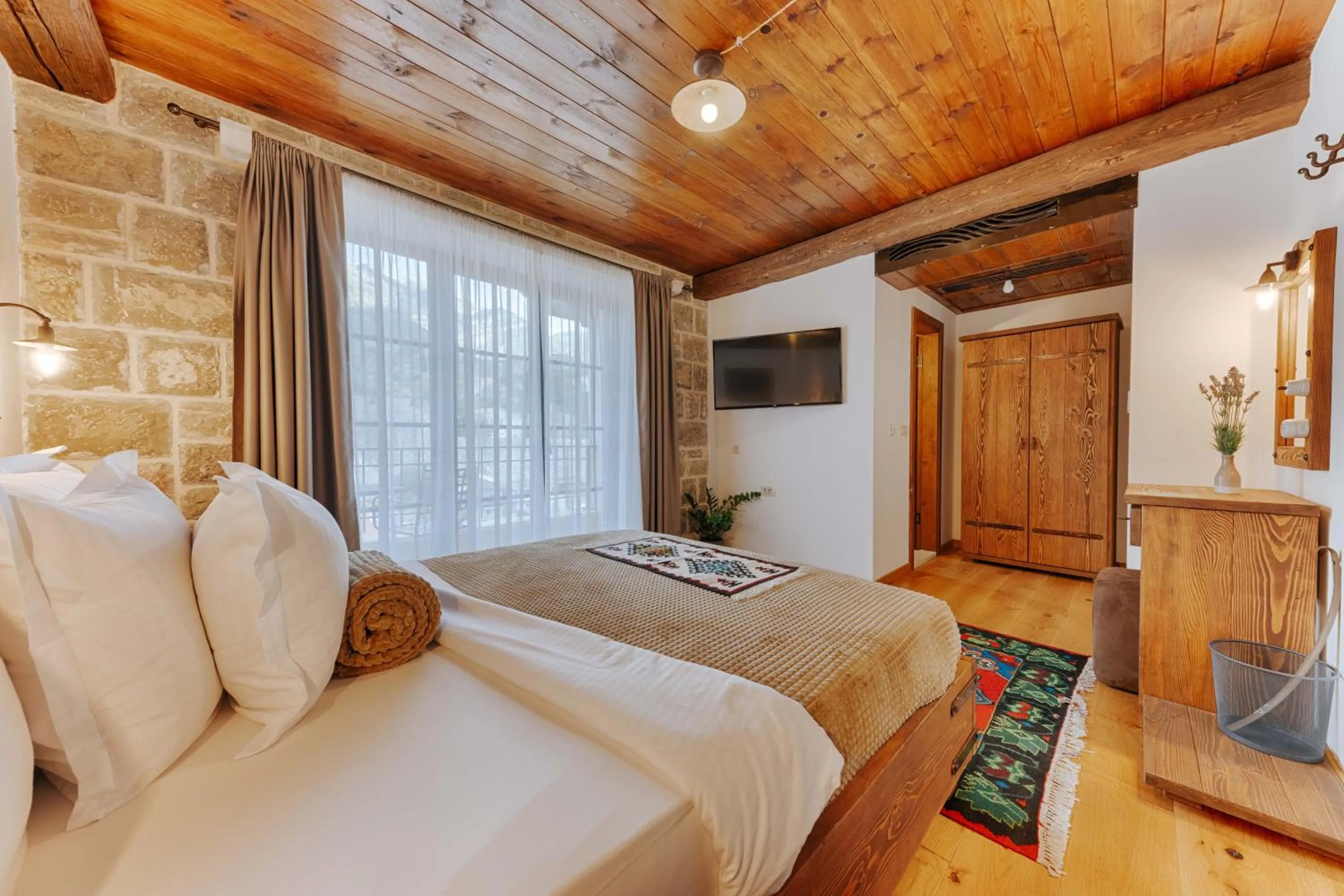 Photo of the whole room, Bed in Stara Čaršija Hotel & SPA