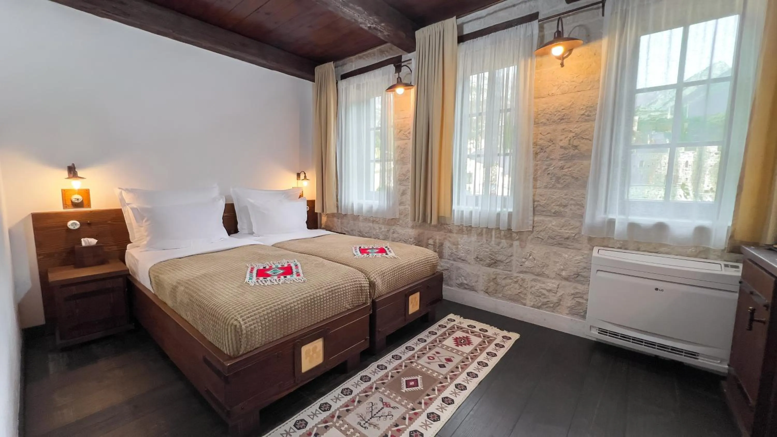 Photo of the whole room, Bed in Stara Čaršija Hotel & SPA