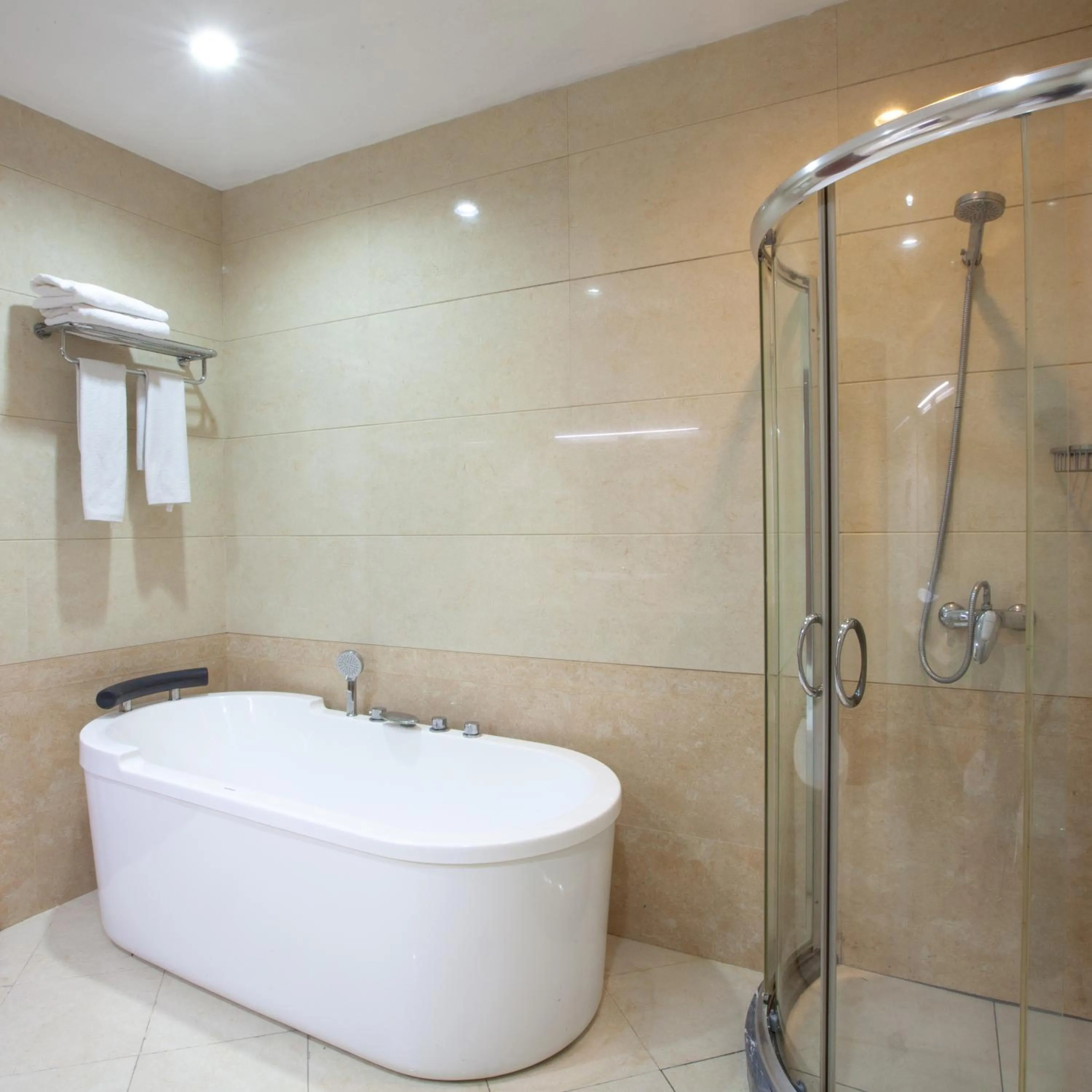 Bathroom in Shah Palace Luxury Museum Hotel