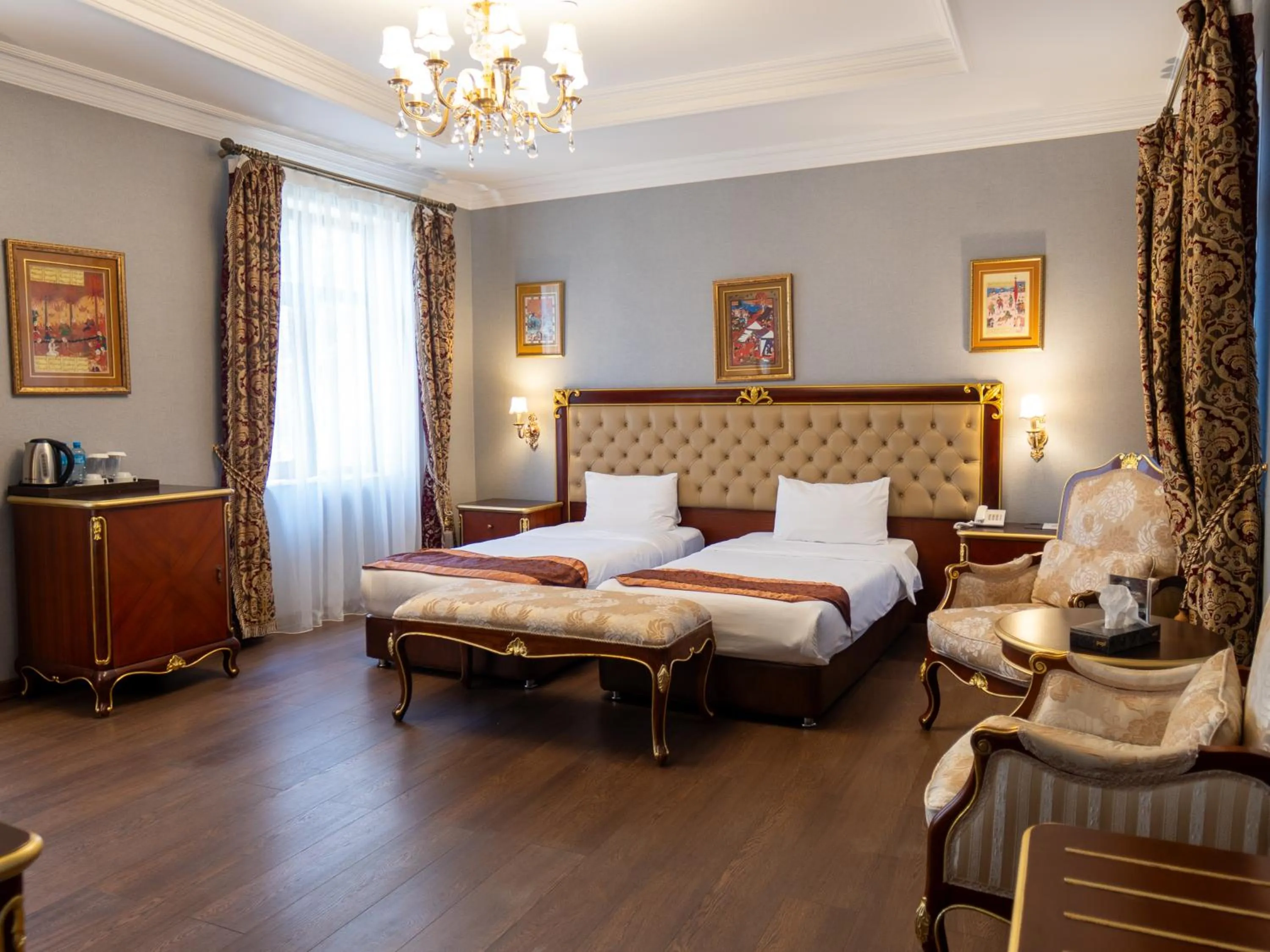 Bedroom, Bed in Shah Palace Luxury Museum Hotel