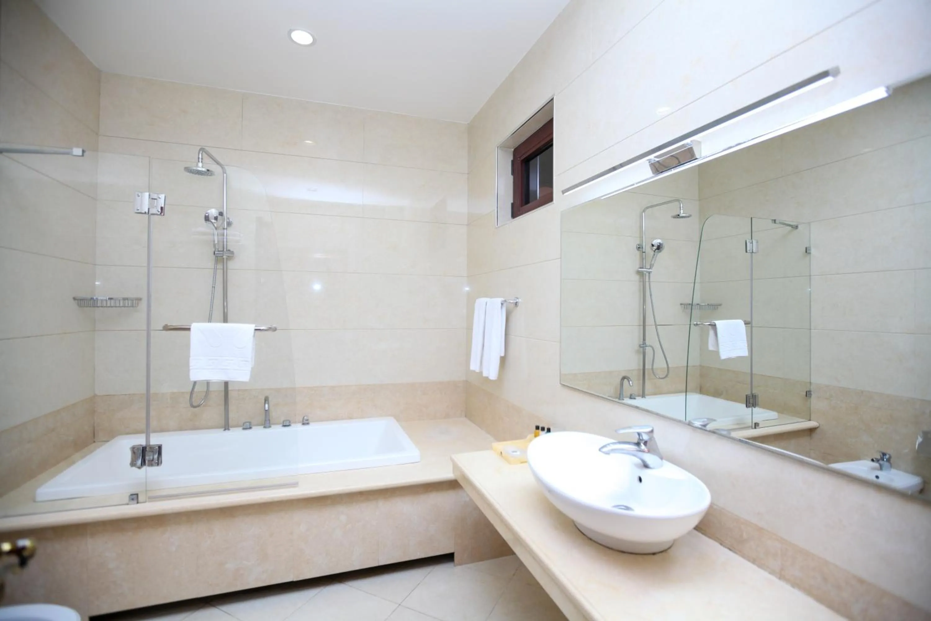 Bathroom in Shah Palace Luxury Museum Hotel