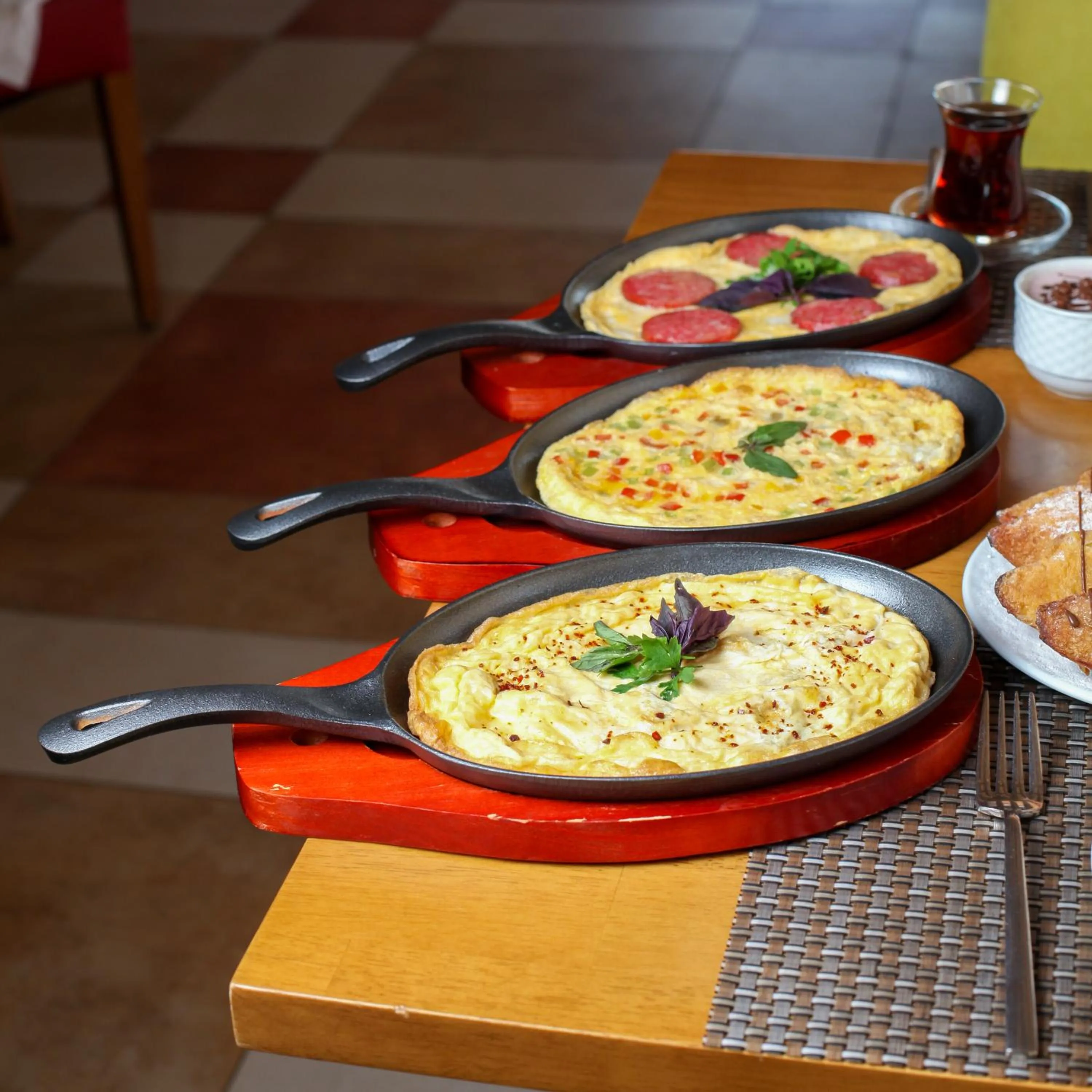 Food and drinks in Shah Palace Luxury Museum Hotel