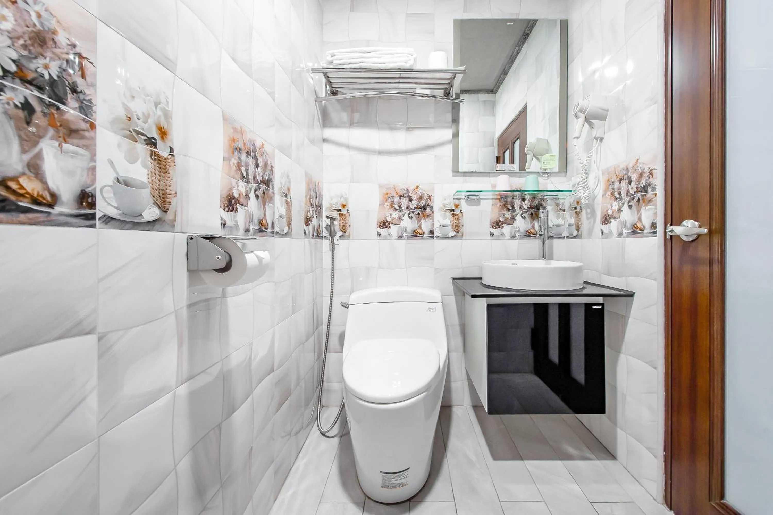 Toilet in Sun Moon Lake I Love You