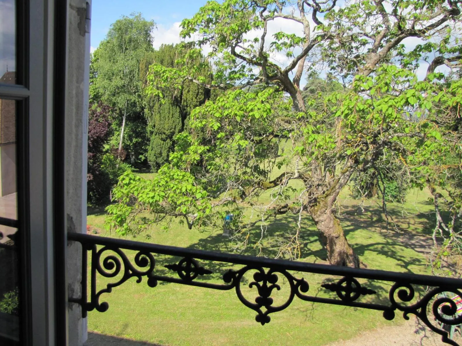 Garden view in Le Clos des Roseaux