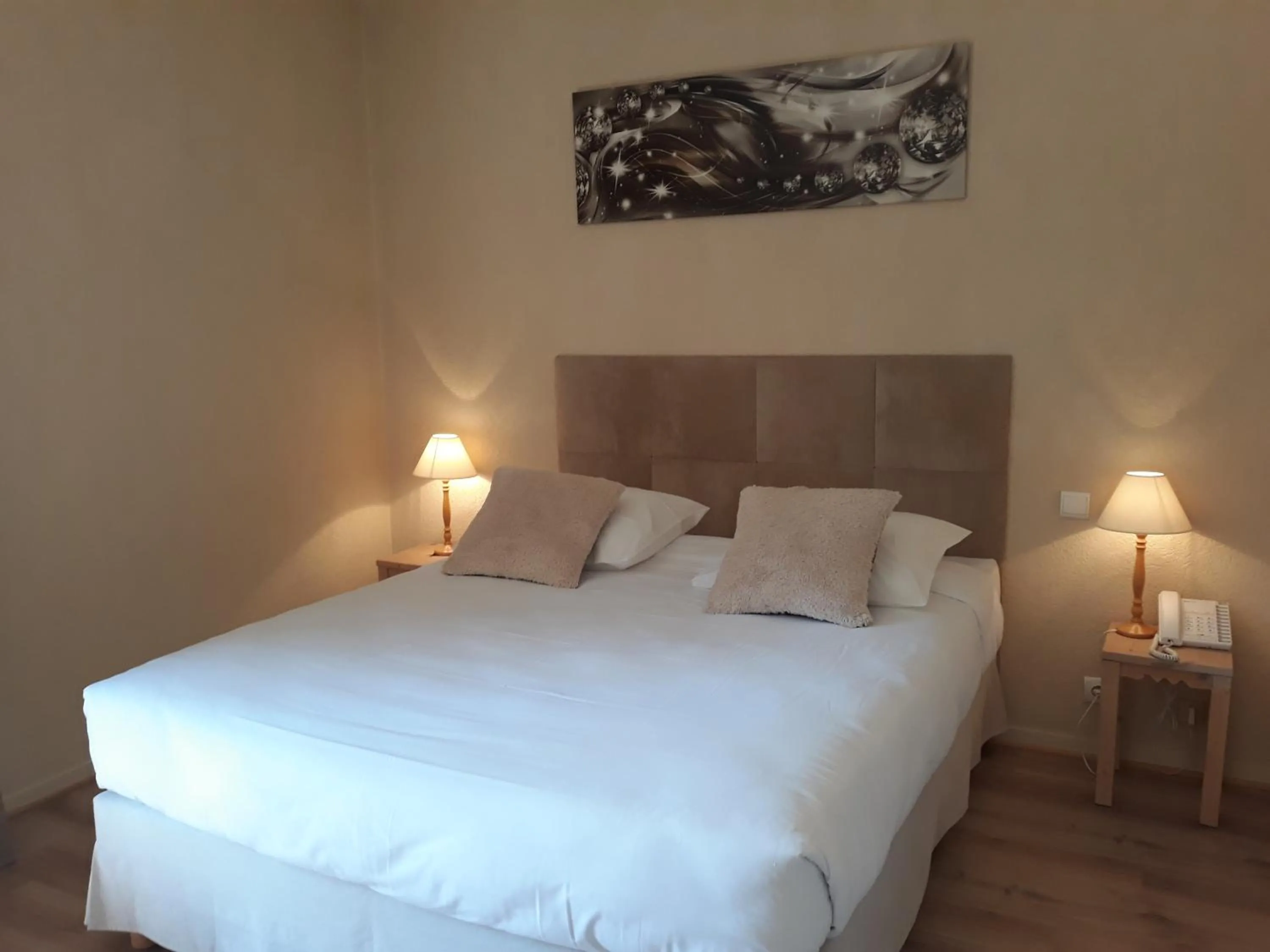 Bed in L'Oasis