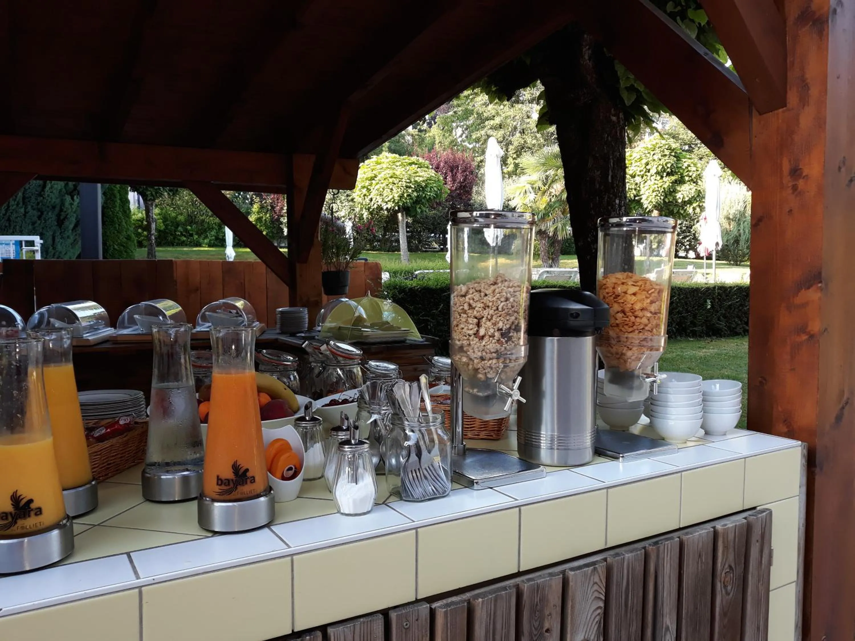 Food and drinks in L'Oasis
