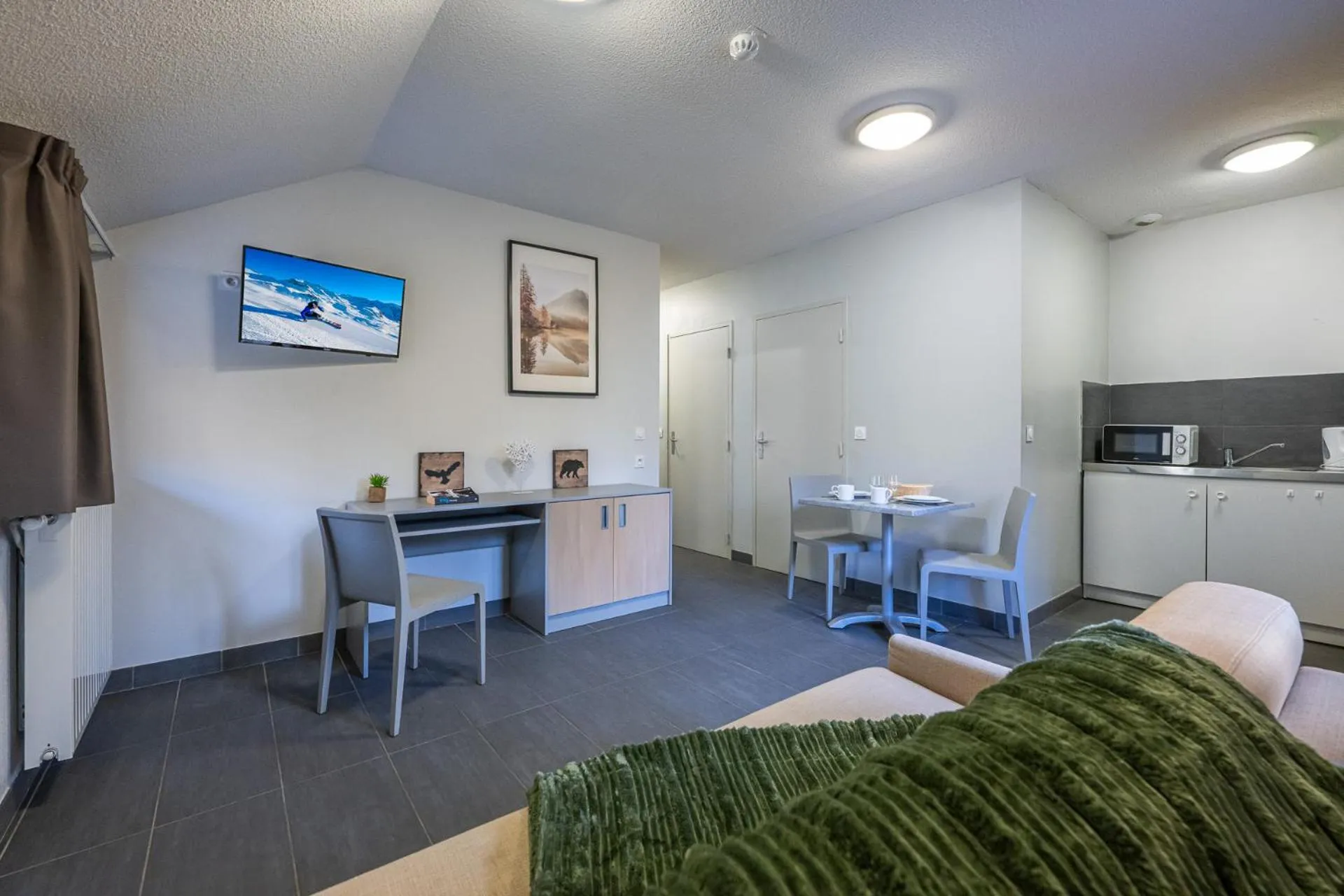Bedroom in Auberge de la Gravière