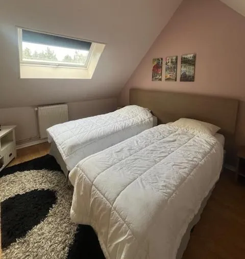 Bed in Le Clos De Bourgogne