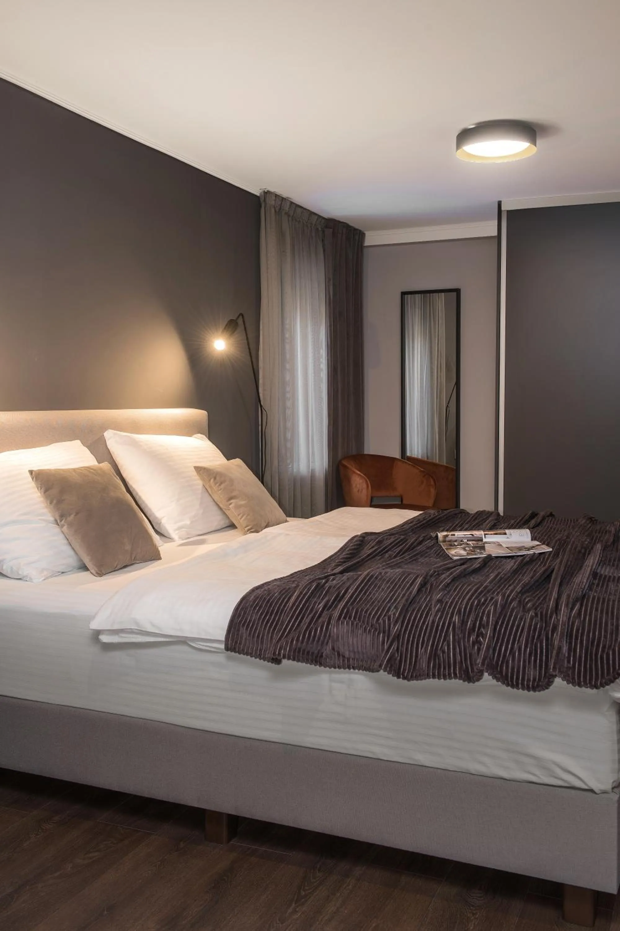 Bed in Boutique Rooms Mirabilis