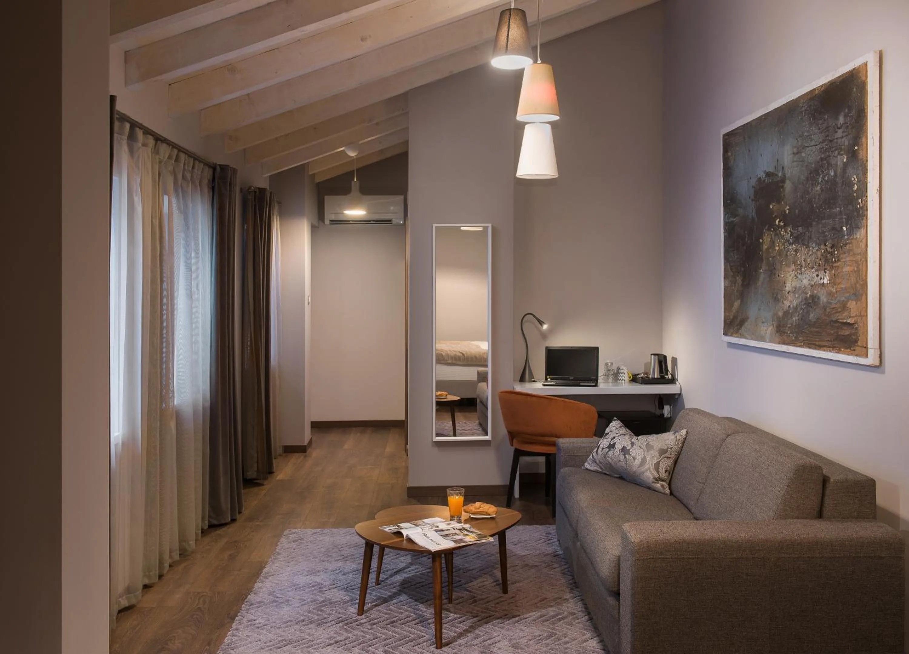 Boutique Rooms Mirabilis