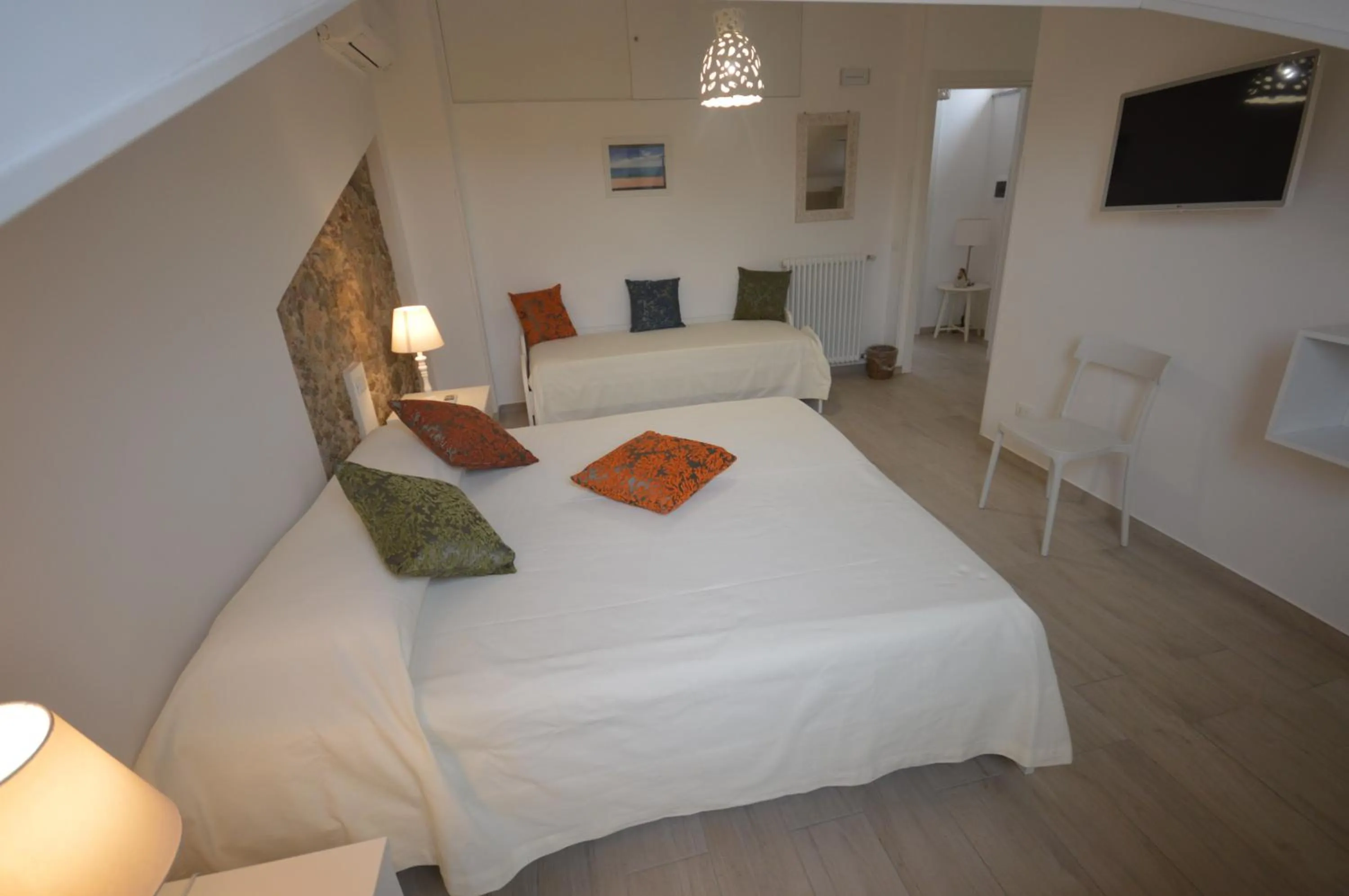 Photo of the whole room in B&B Tra Cielo e Mare