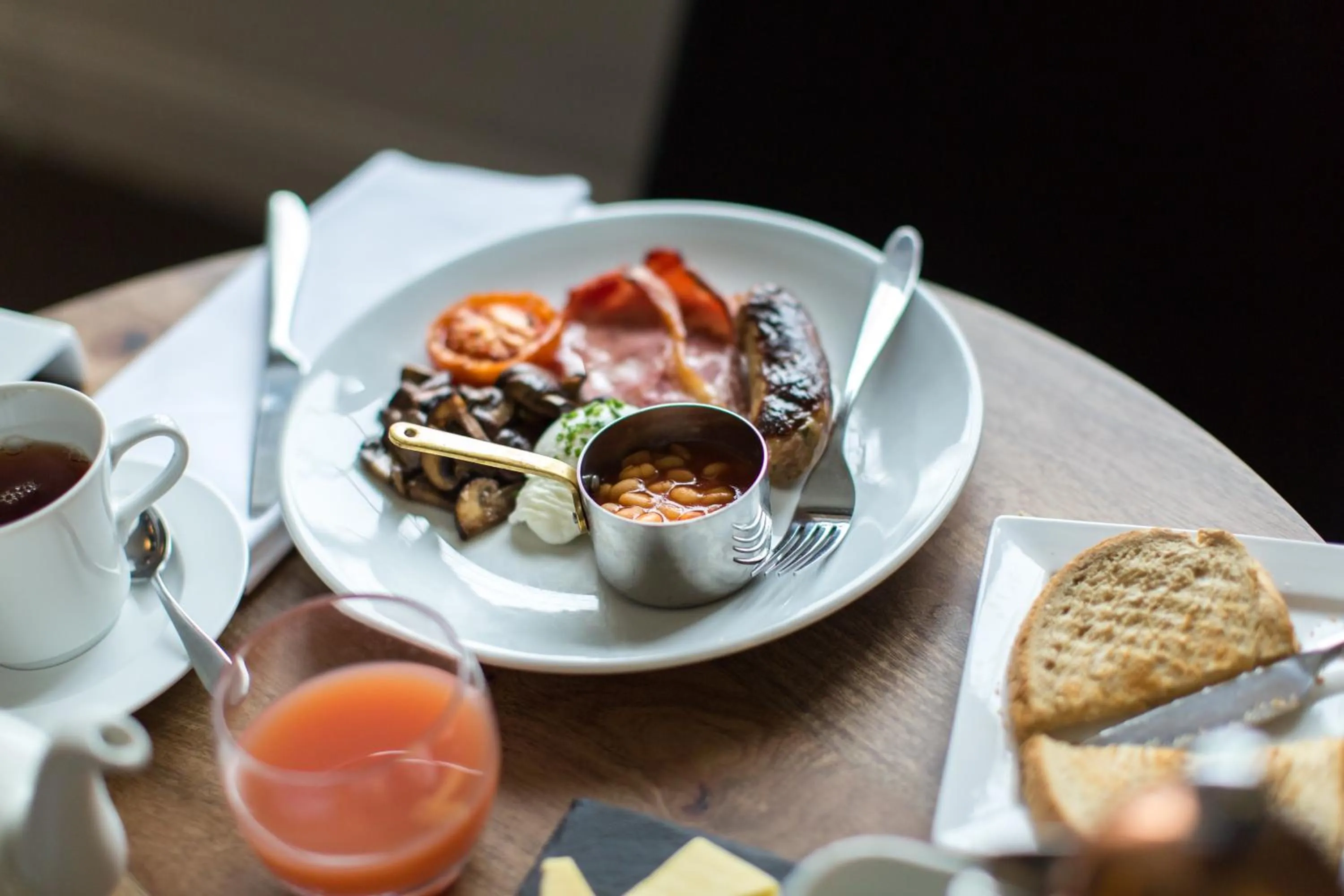 Breakfast in Limestone Hotel